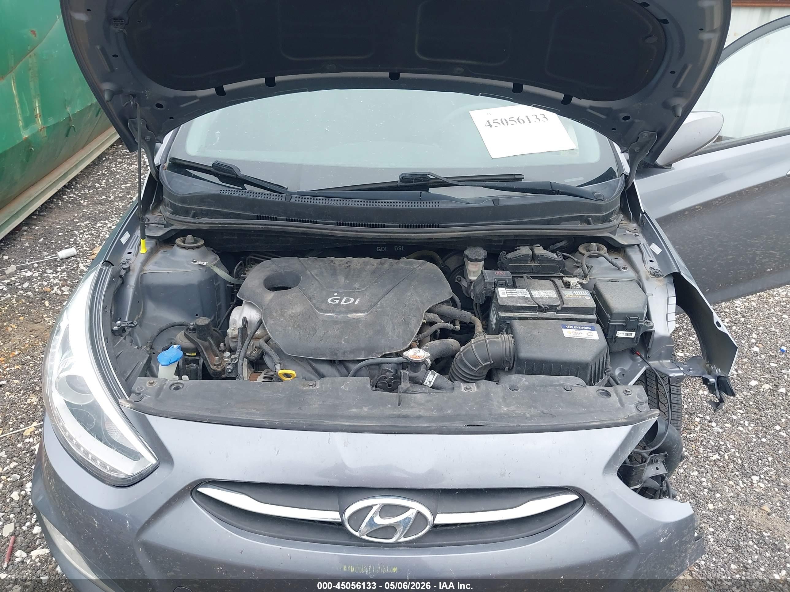 HYUNDAI ACCENT image 10