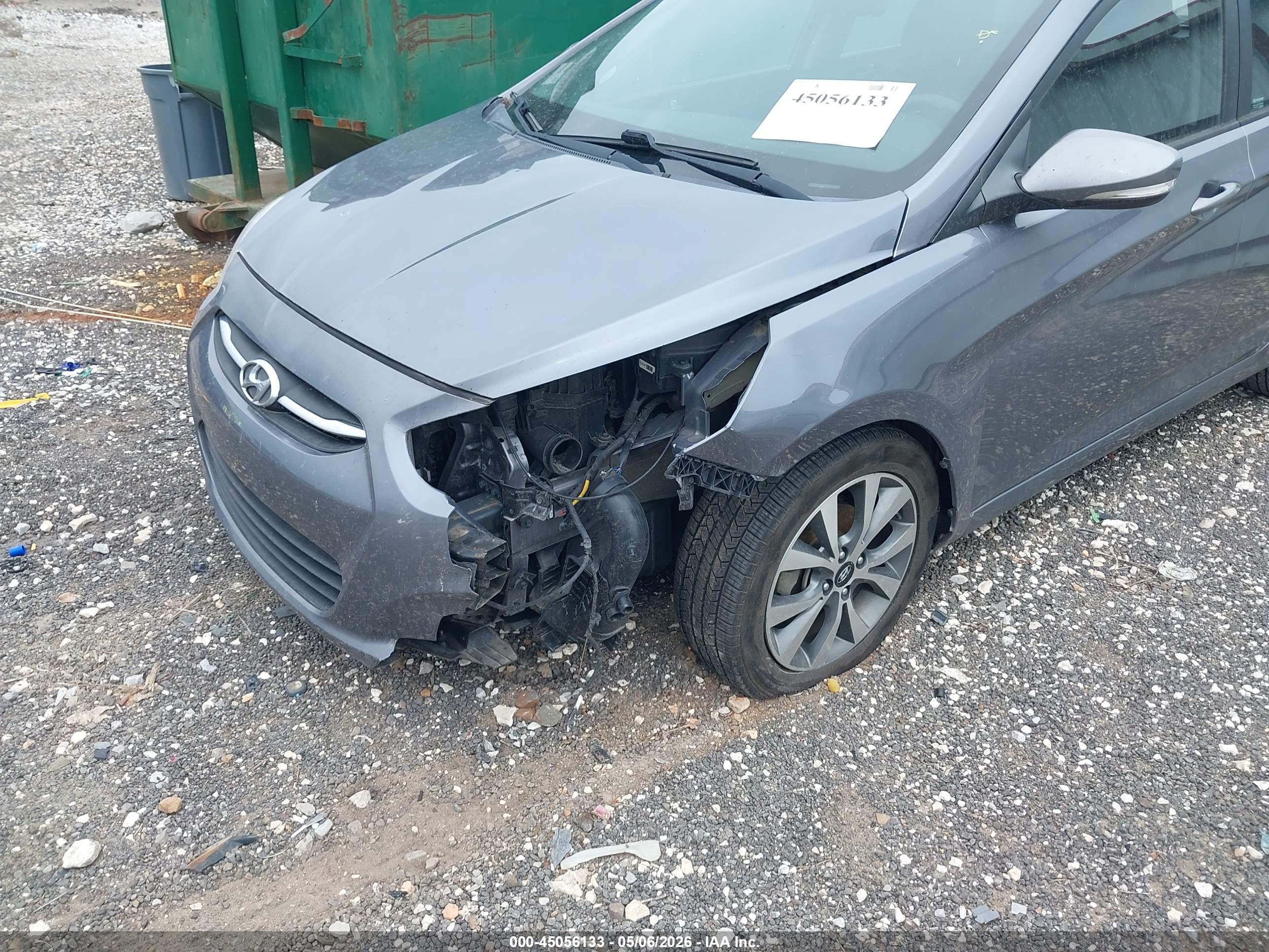 HYUNDAI ACCENT image 6