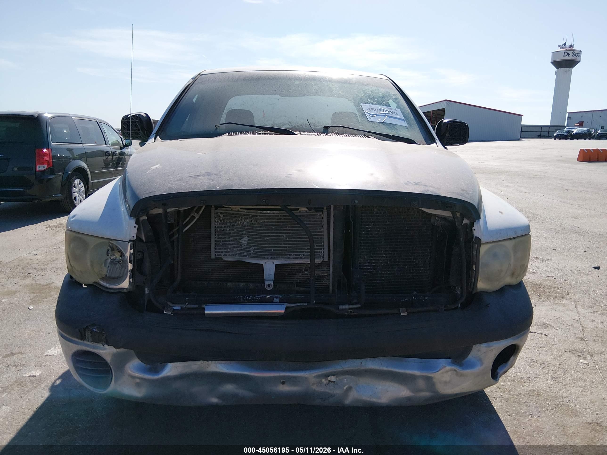 DODGE RAM image 6