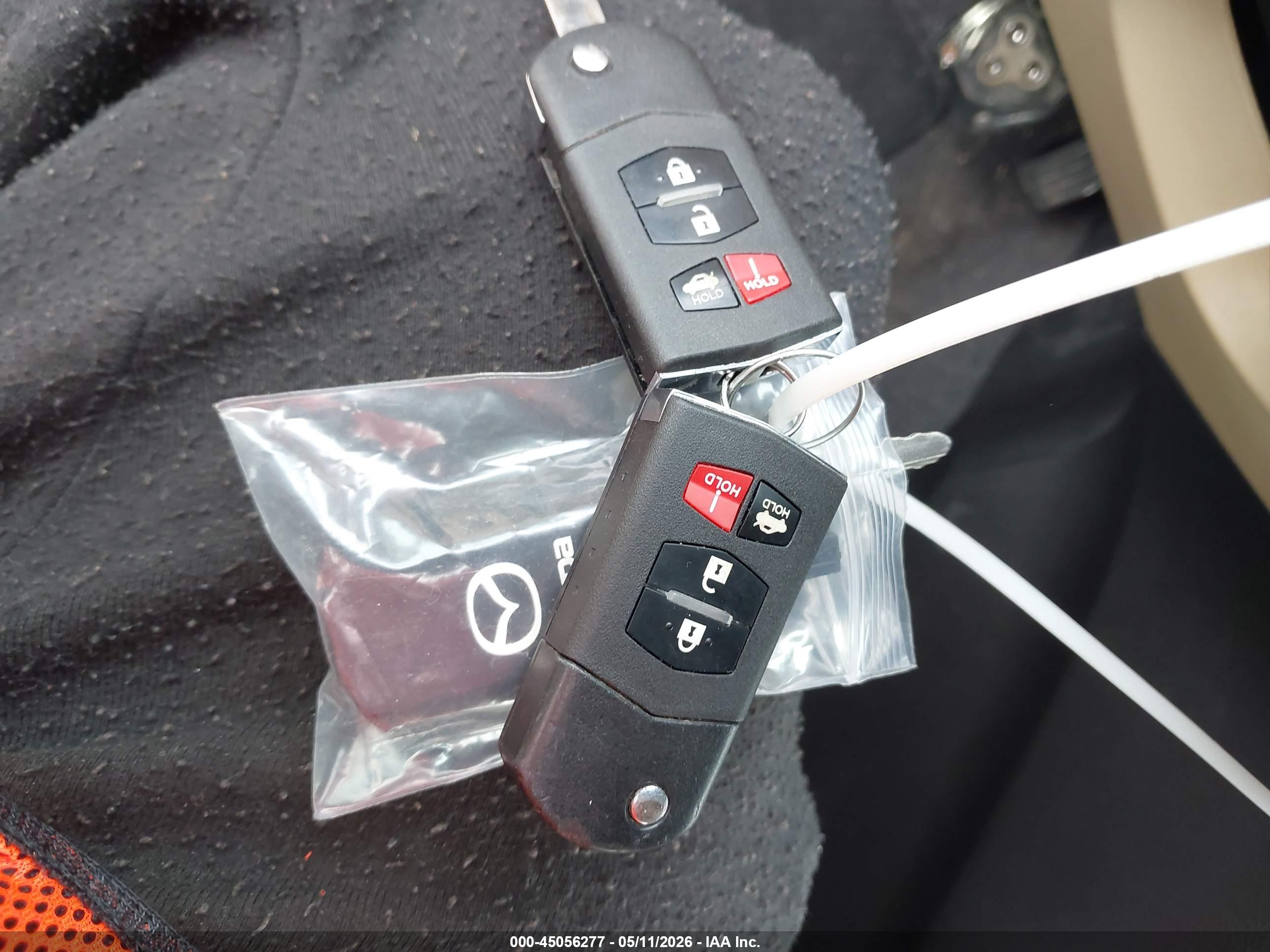 MAZDA MAZDA3 image 11