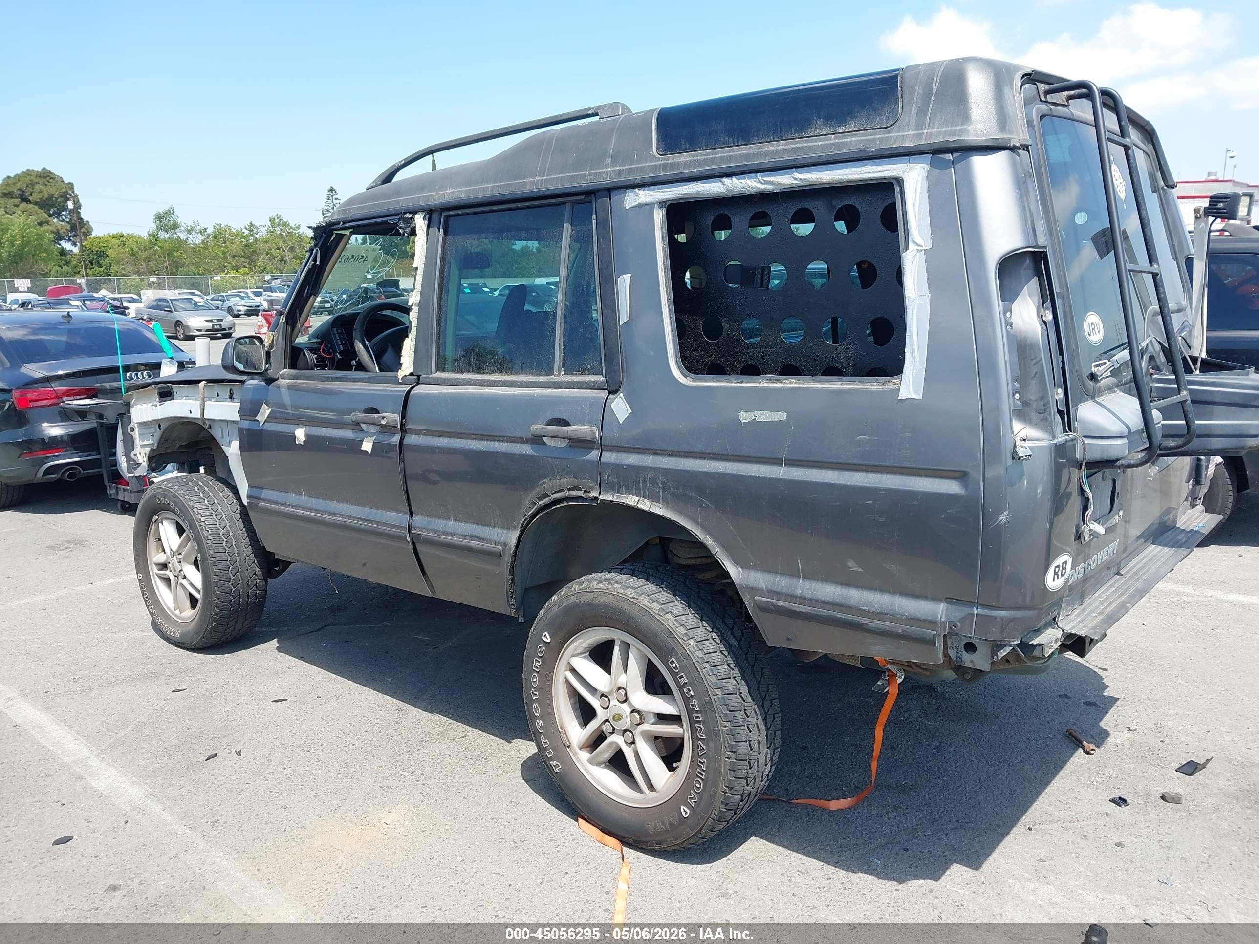 LAND ROVER image 3