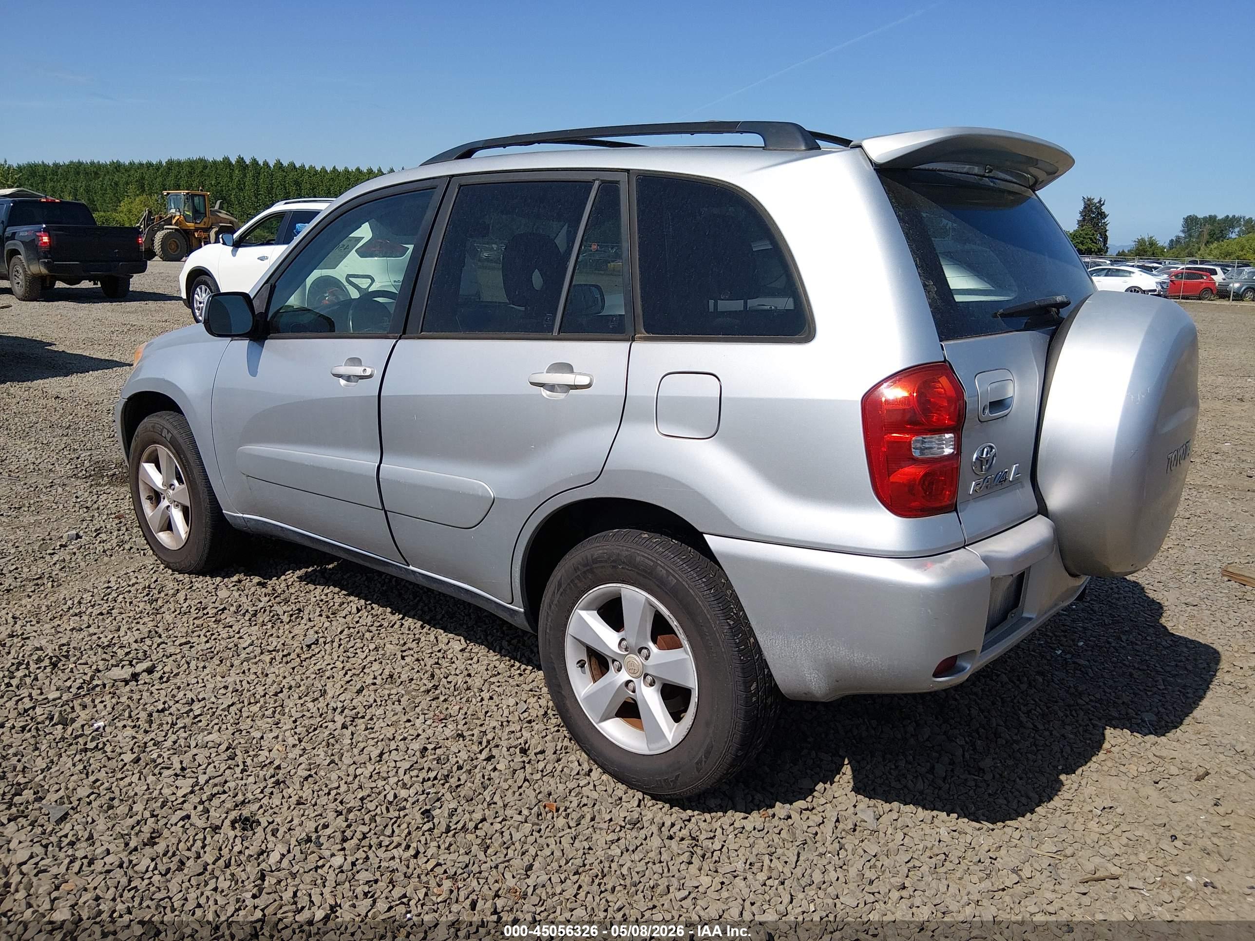TOYOTA RAV4 image 3