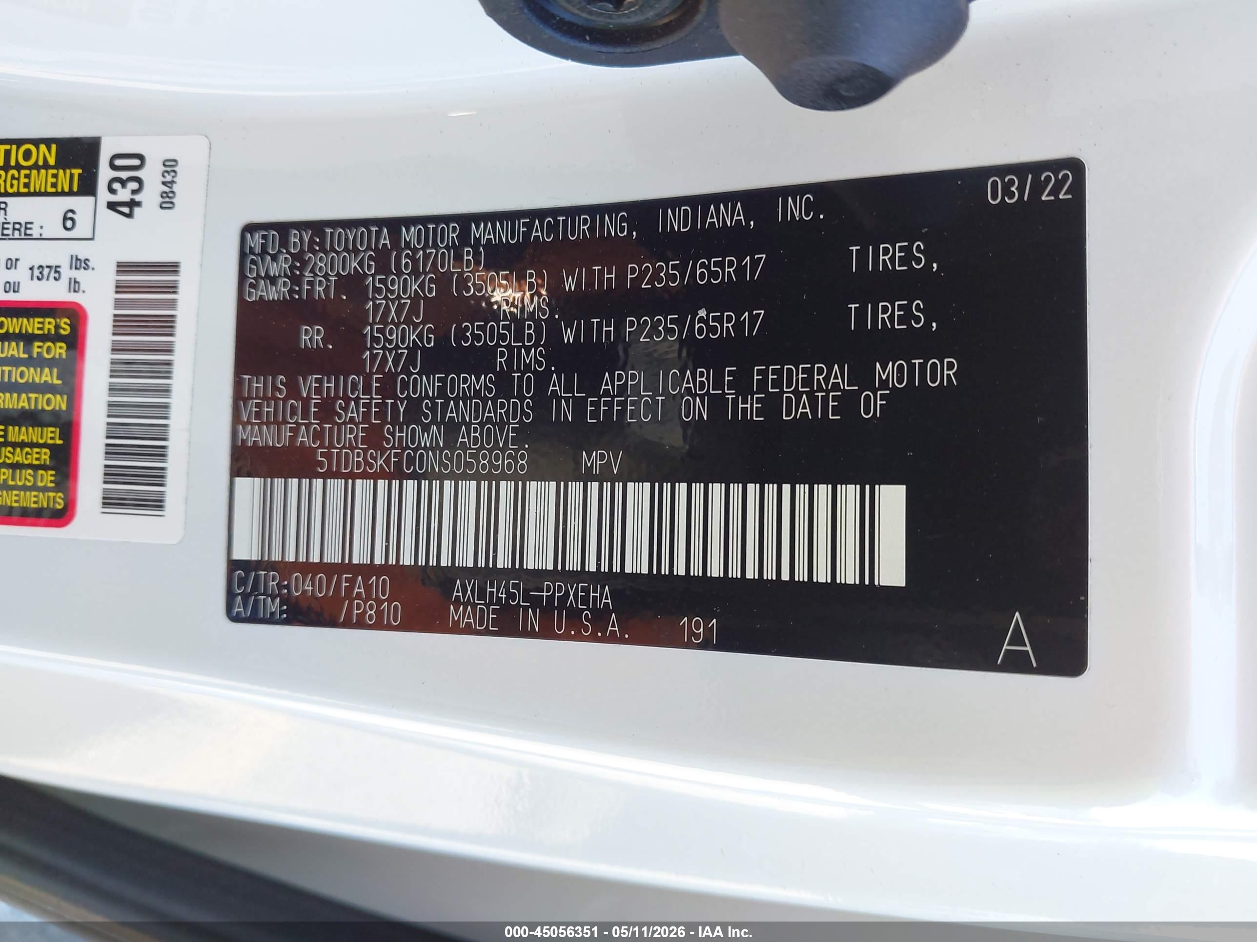 TOYOTA SIENNA image 9