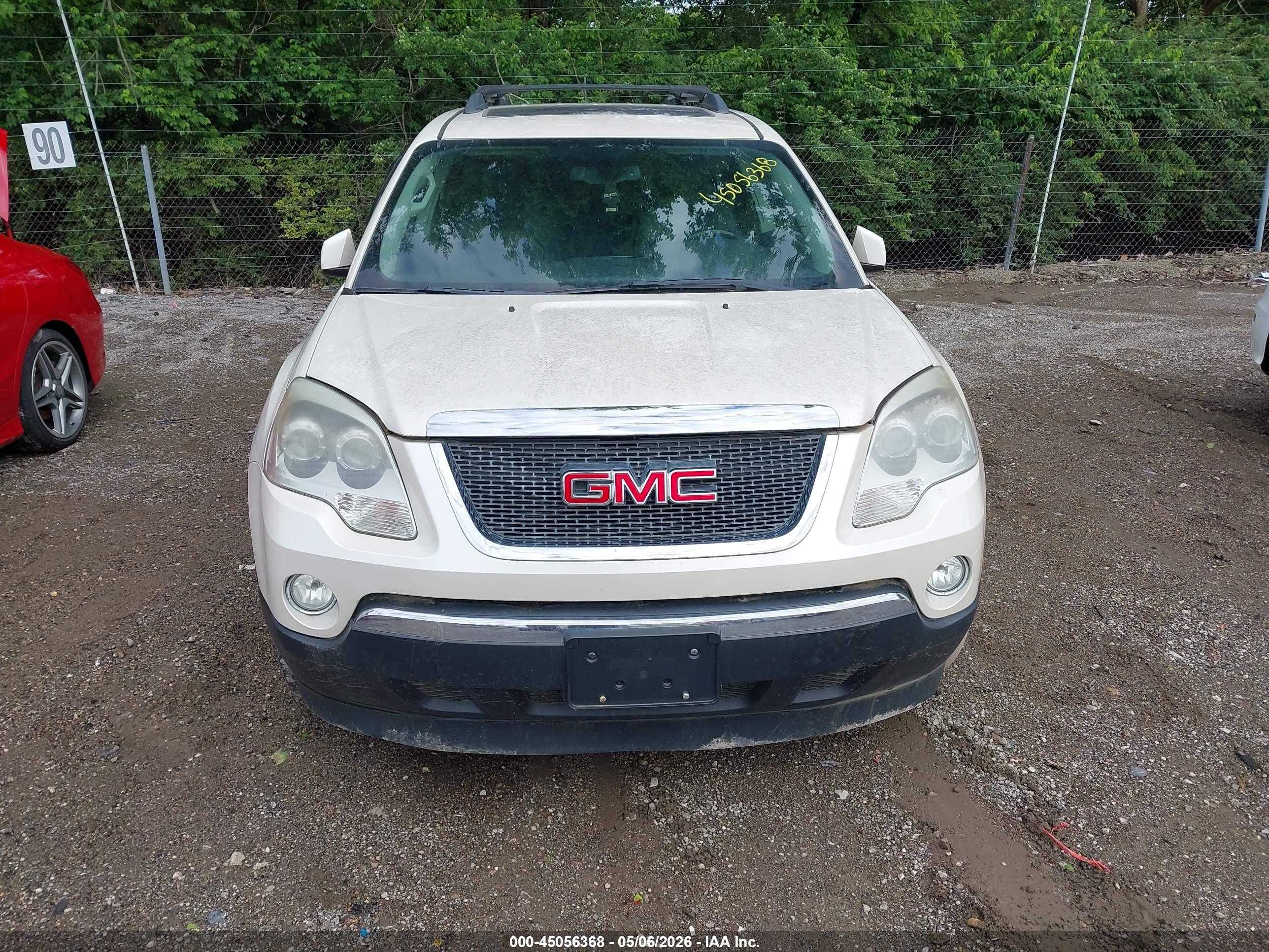 GMC ACADIA image 6