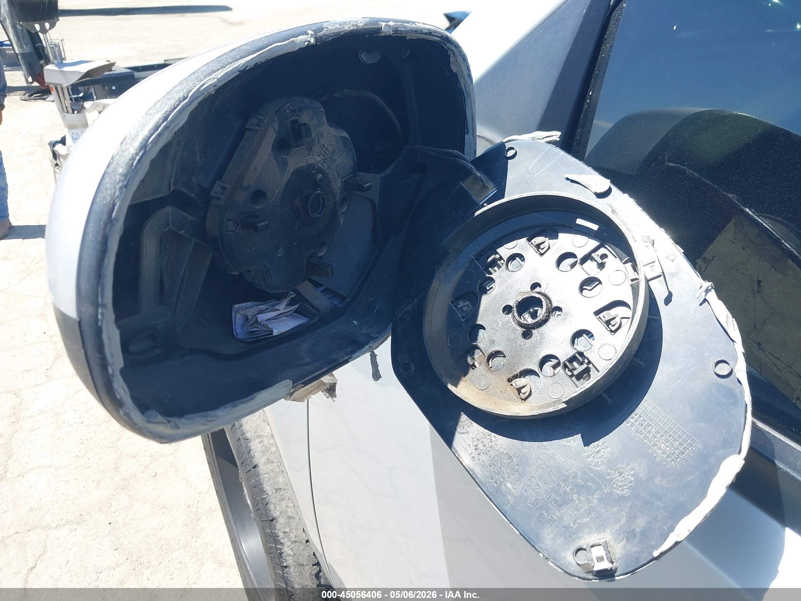 GMC YUKON image 6