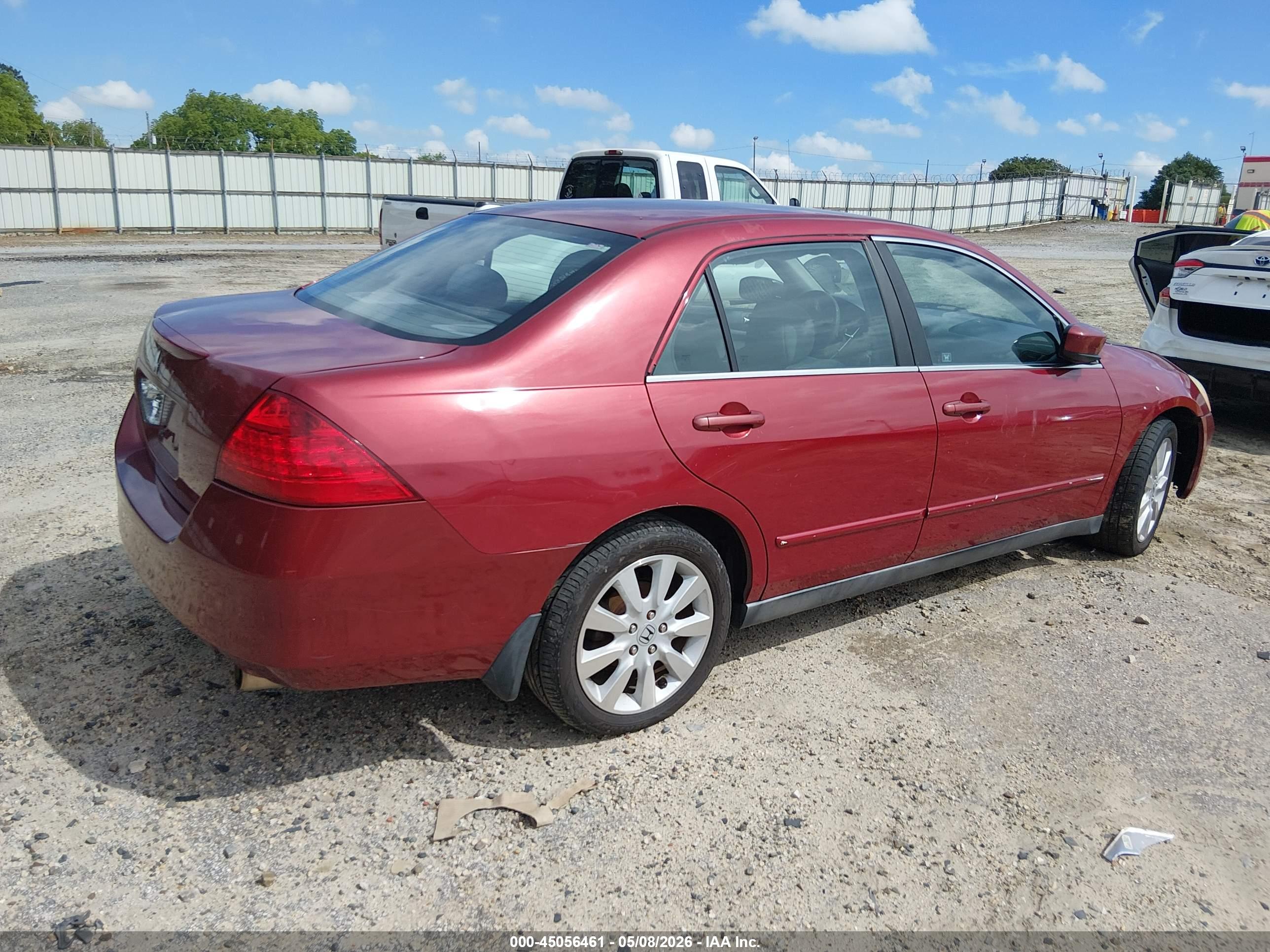 HONDA ACCORD image 4