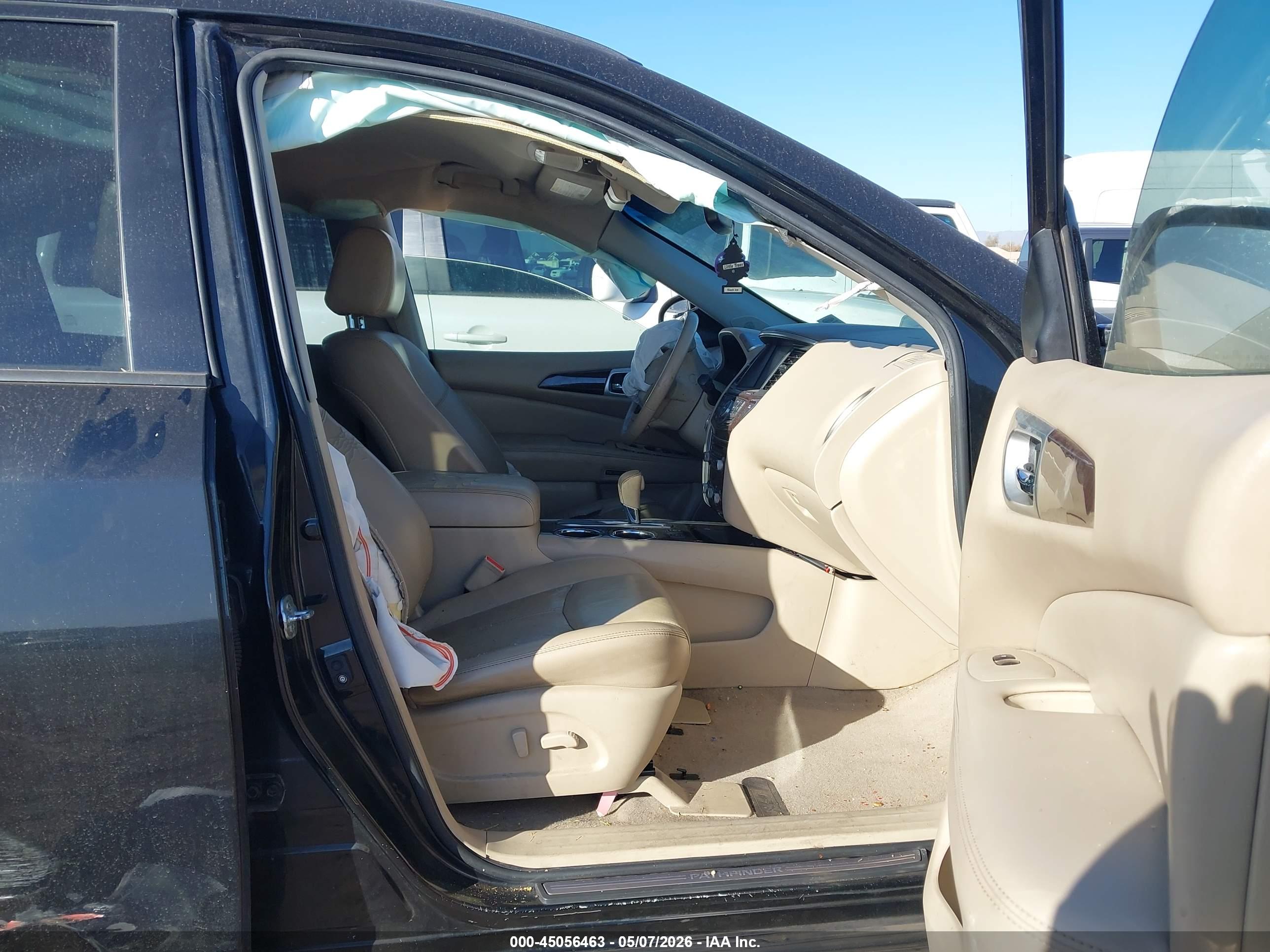 NISSAN PATHFINDER image 5