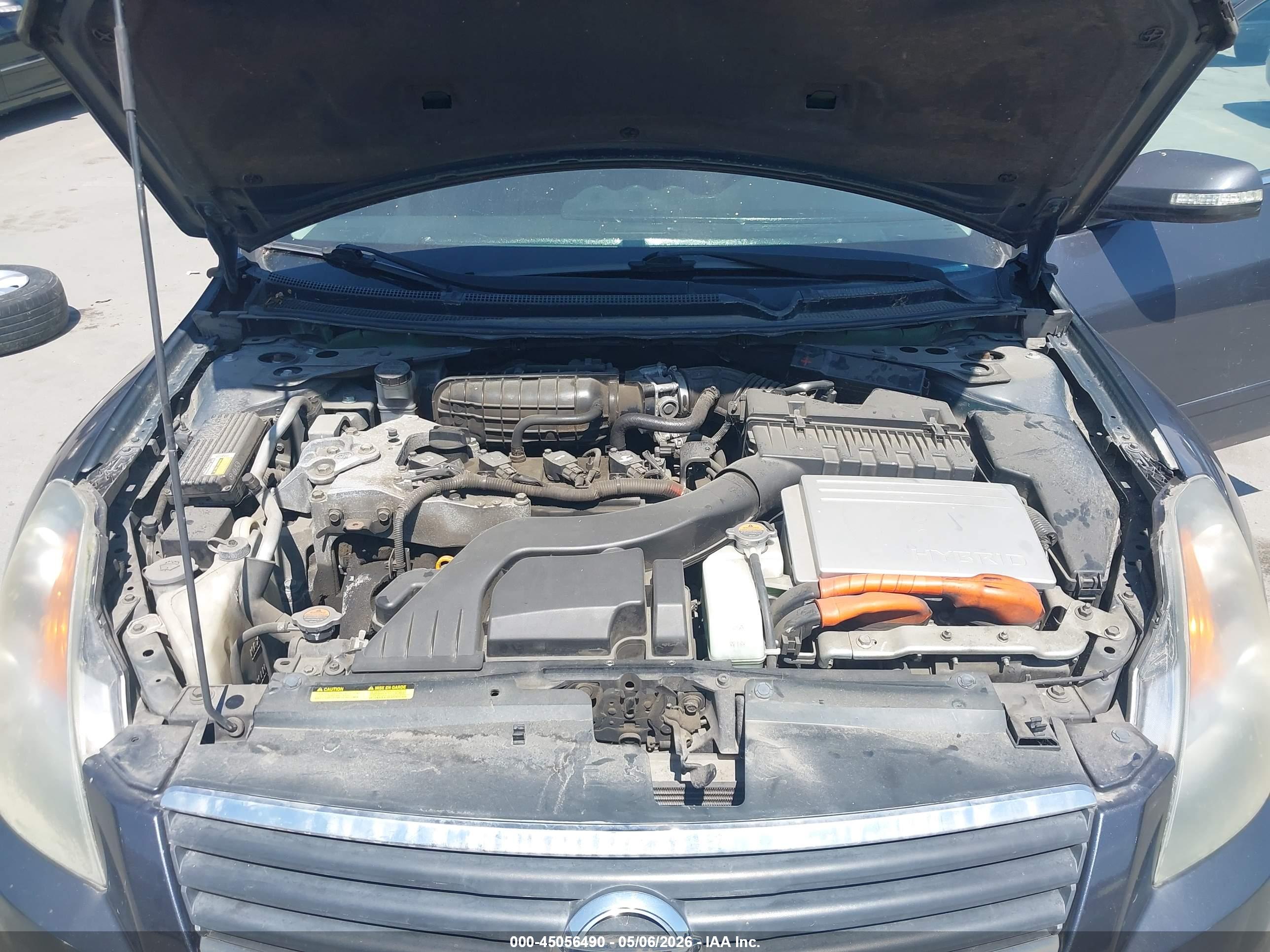 NISSAN ALTIMA image 10