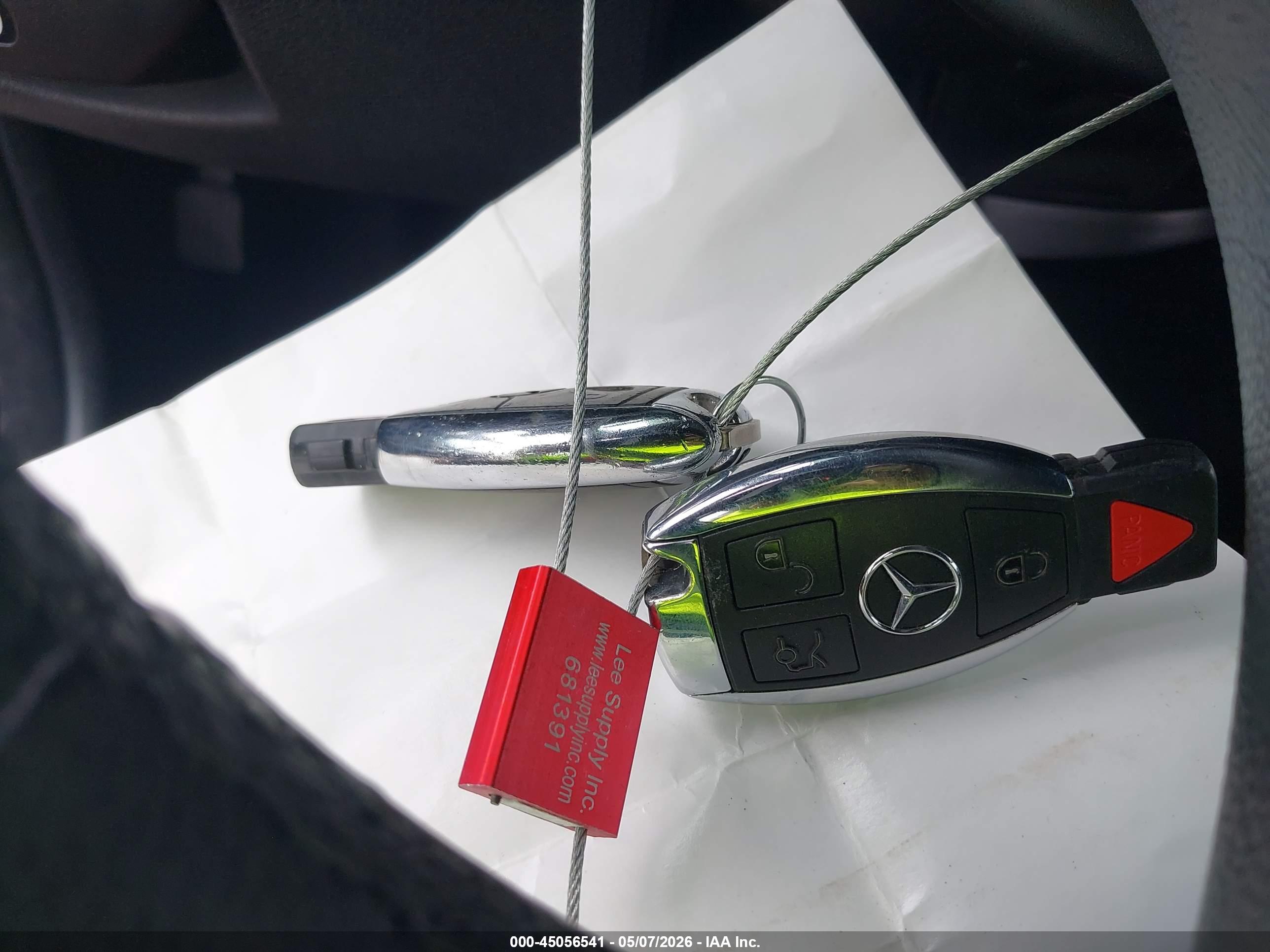 MERCEDES-BENZ C image 11