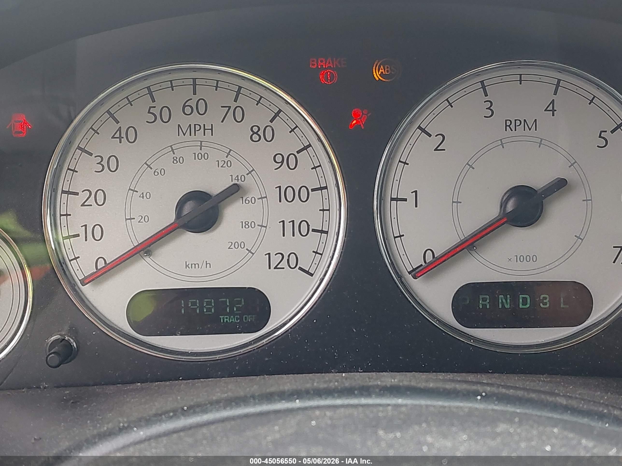 CHRYSLER TOWN image 7