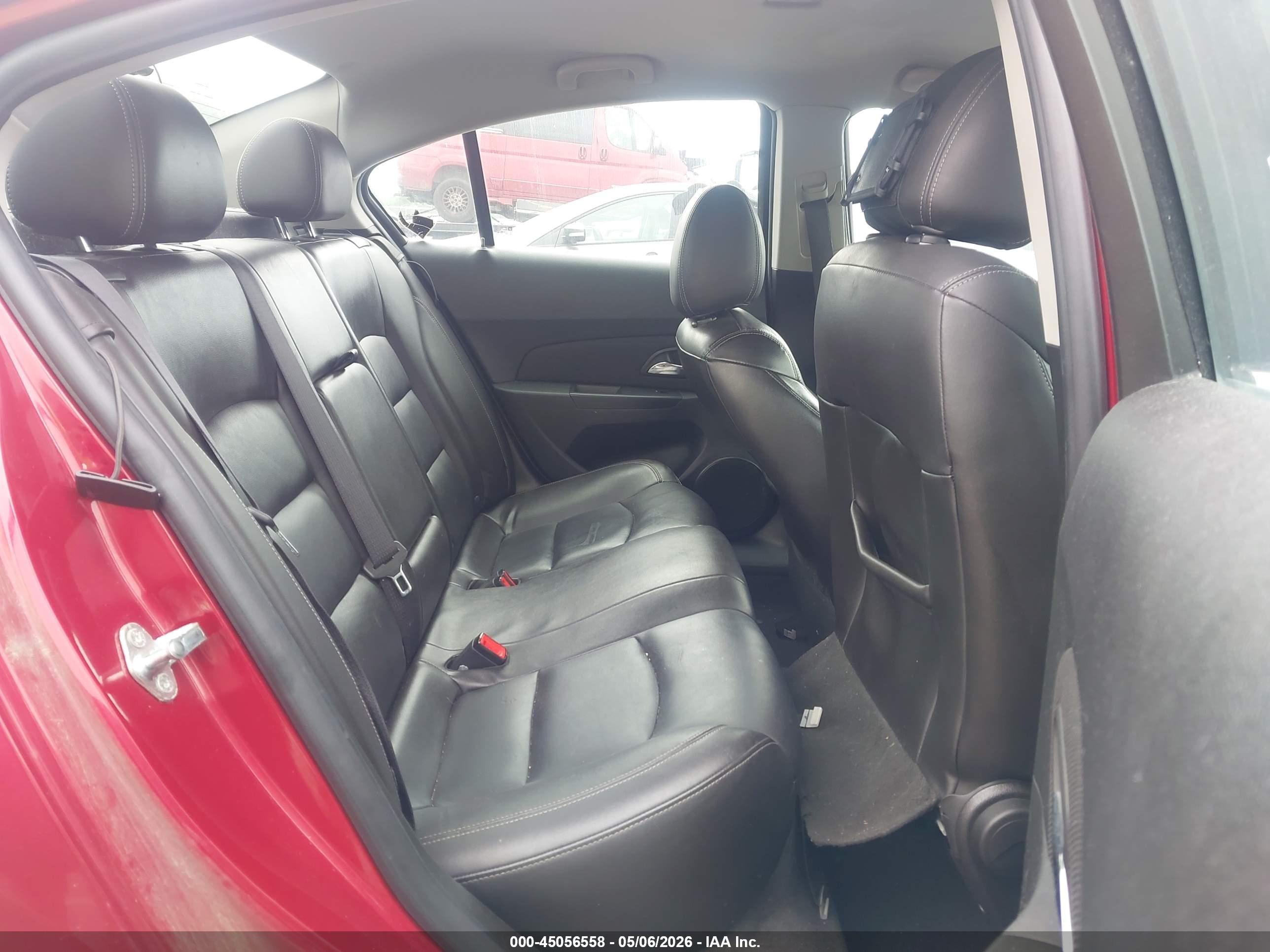 CHEVROLET CRUZE image 8