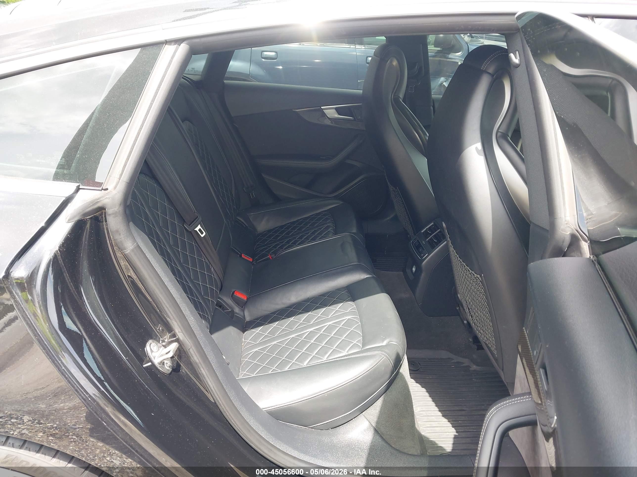 AUDI S5 image 8