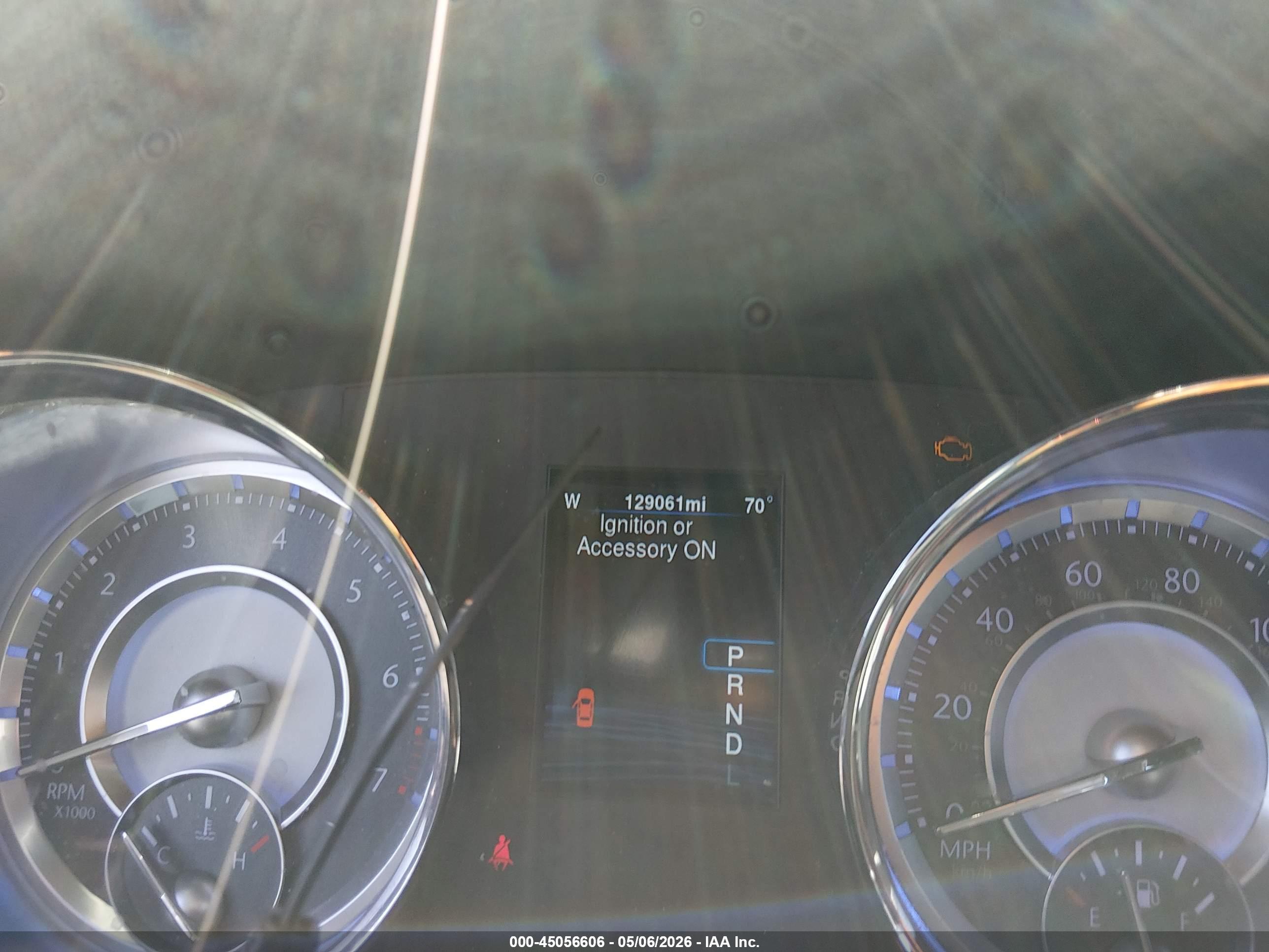 CHRYSLER 300 image 7