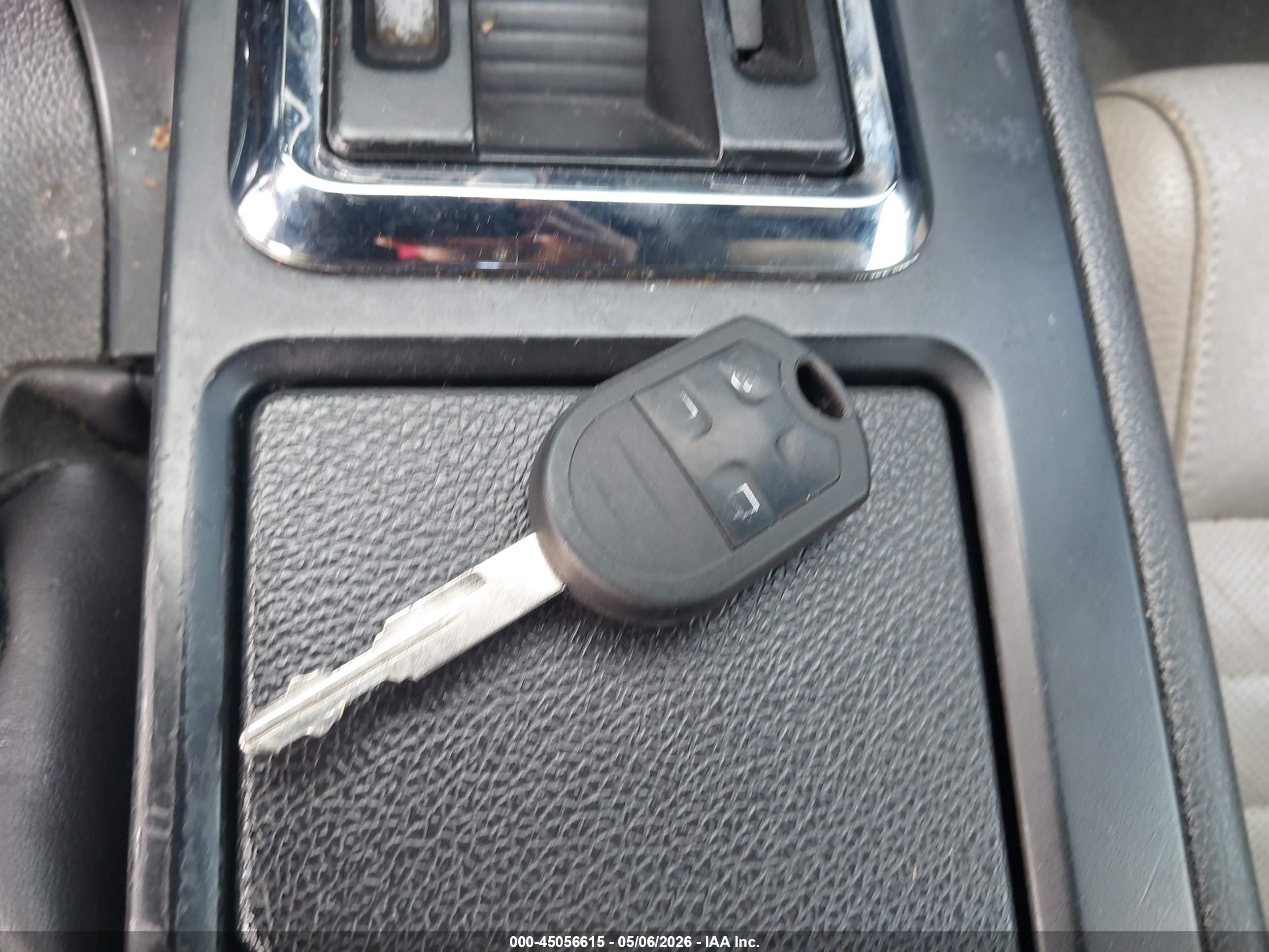 FORD MUSTANG image 11