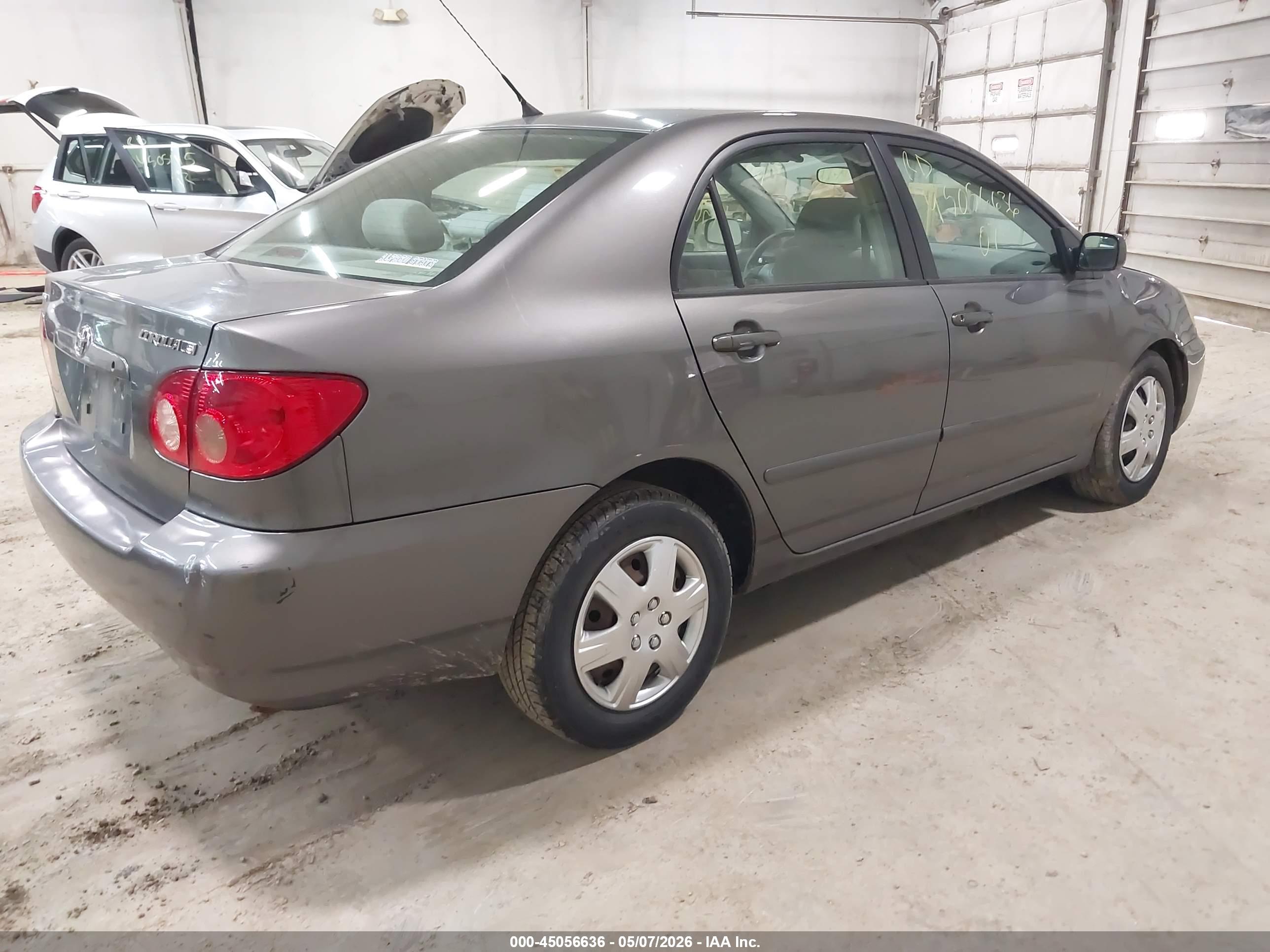 TOYOTA COROLLA image 4