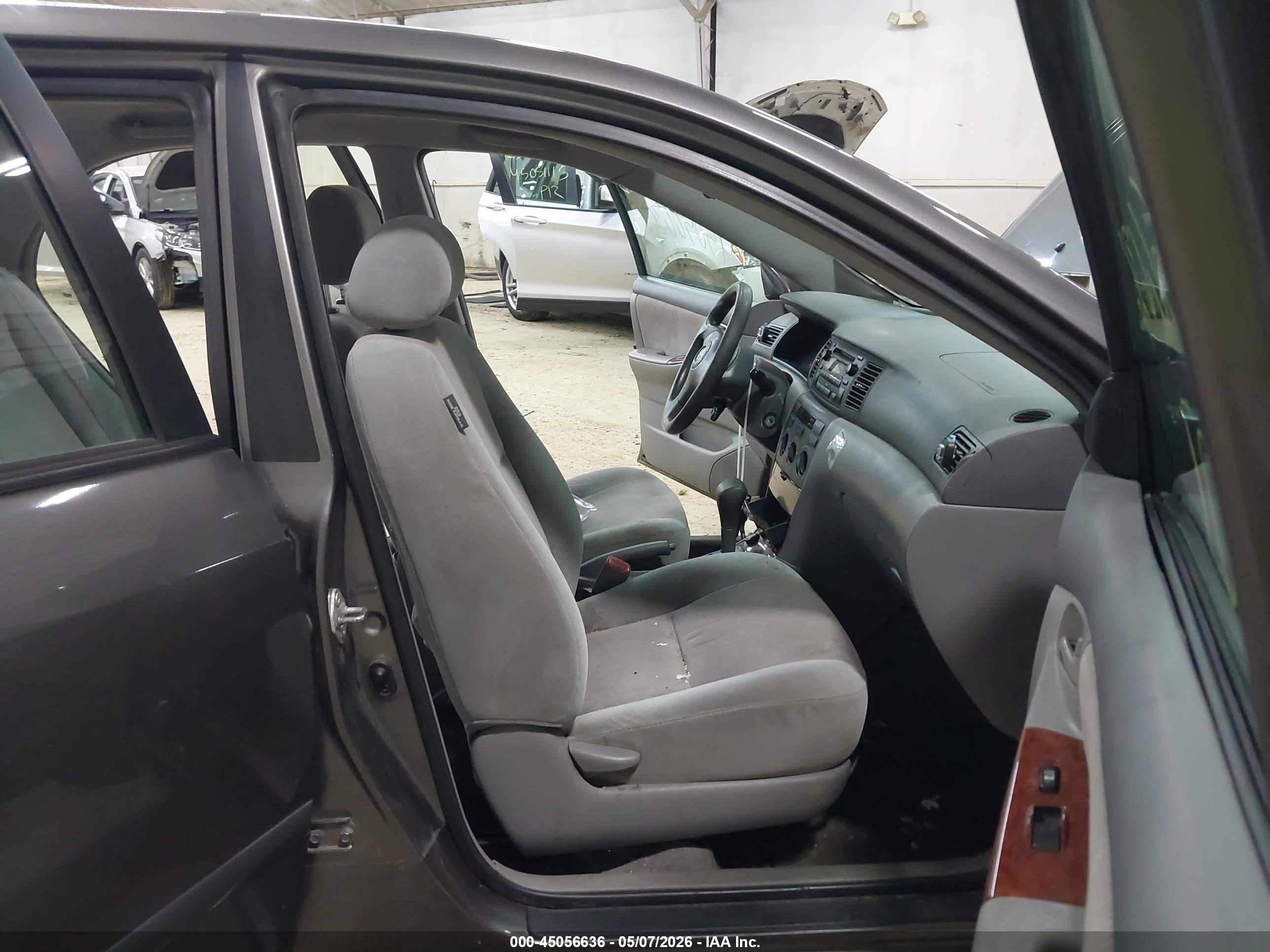 TOYOTA COROLLA image 5