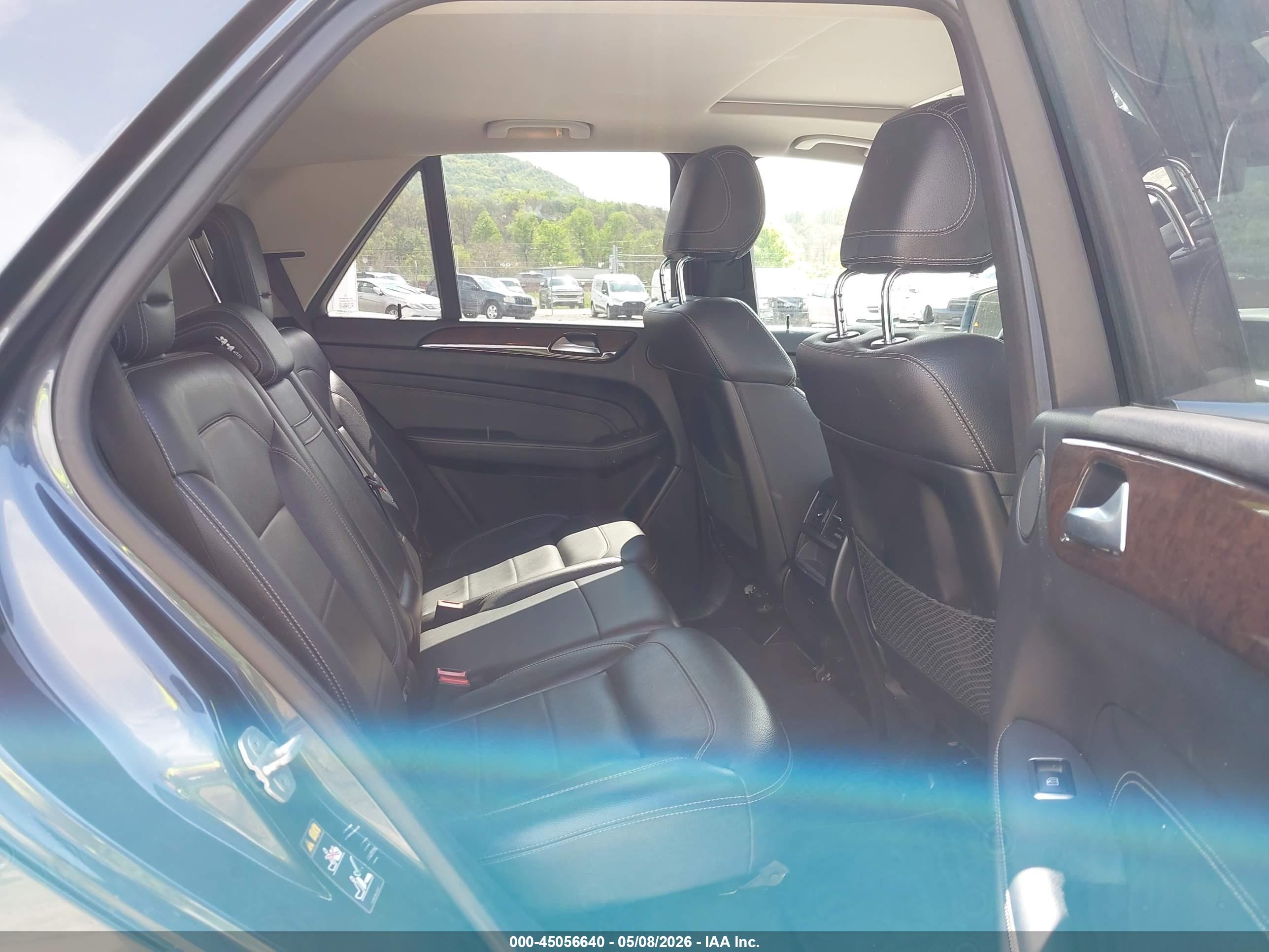 MERCEDES-BENZ ML image 8