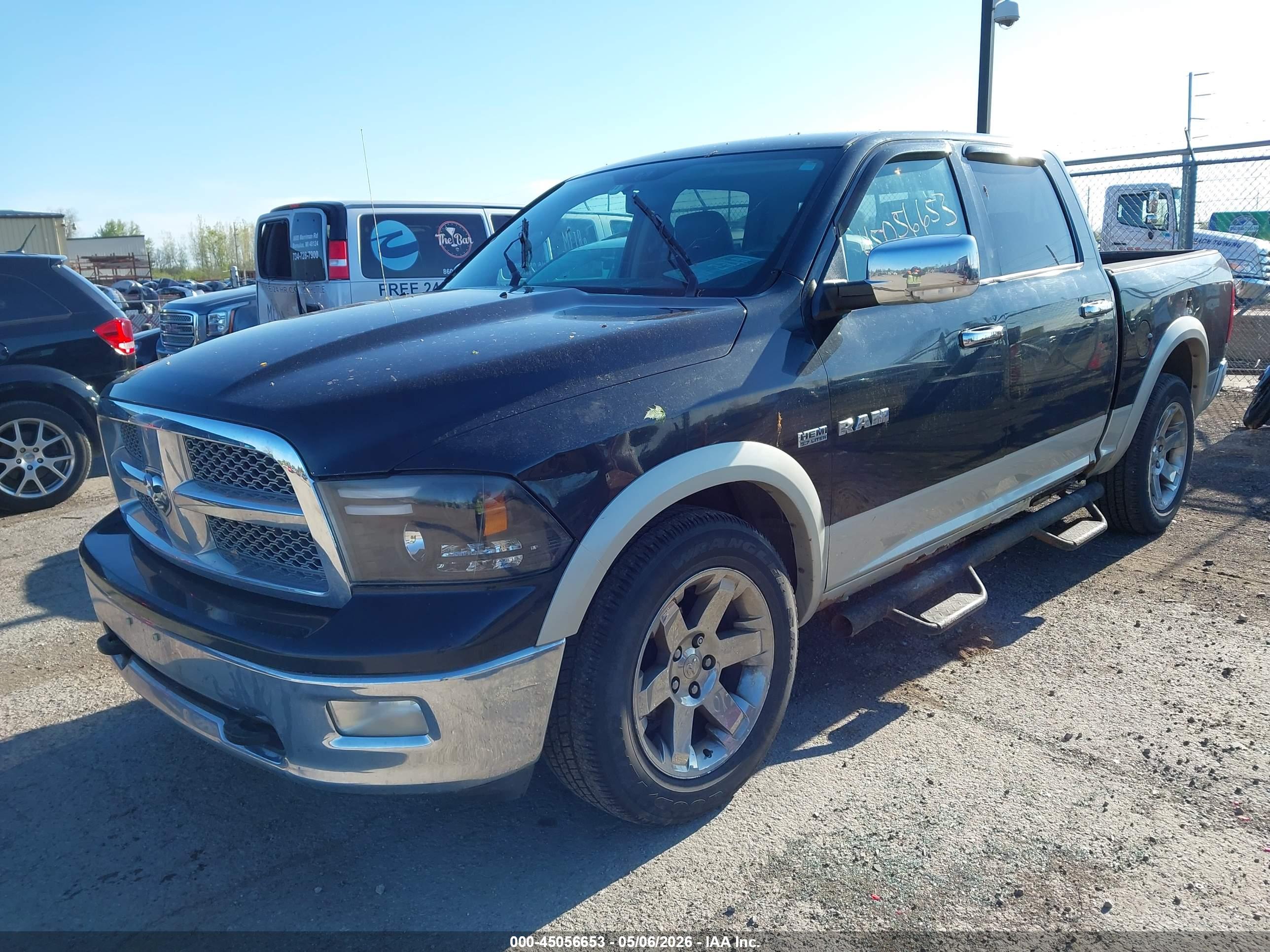 DODGE RAM image 2