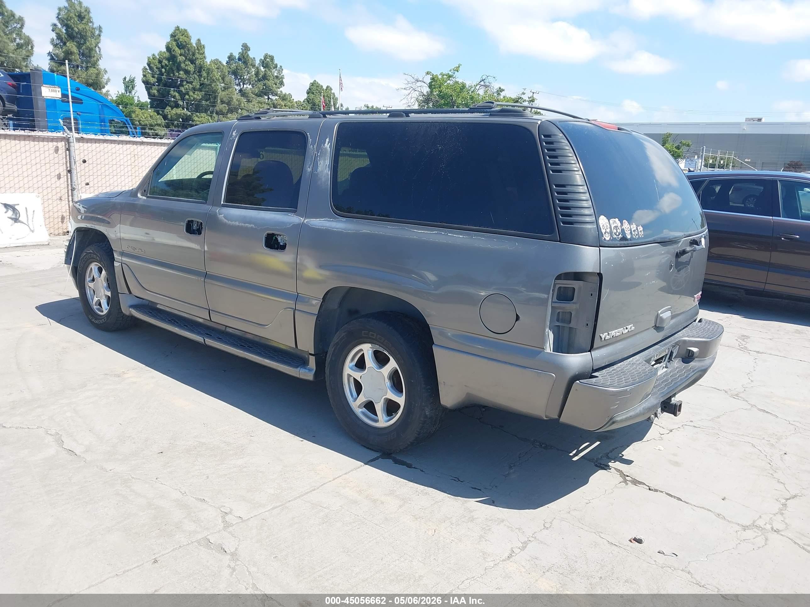 GMC YUKON image 3