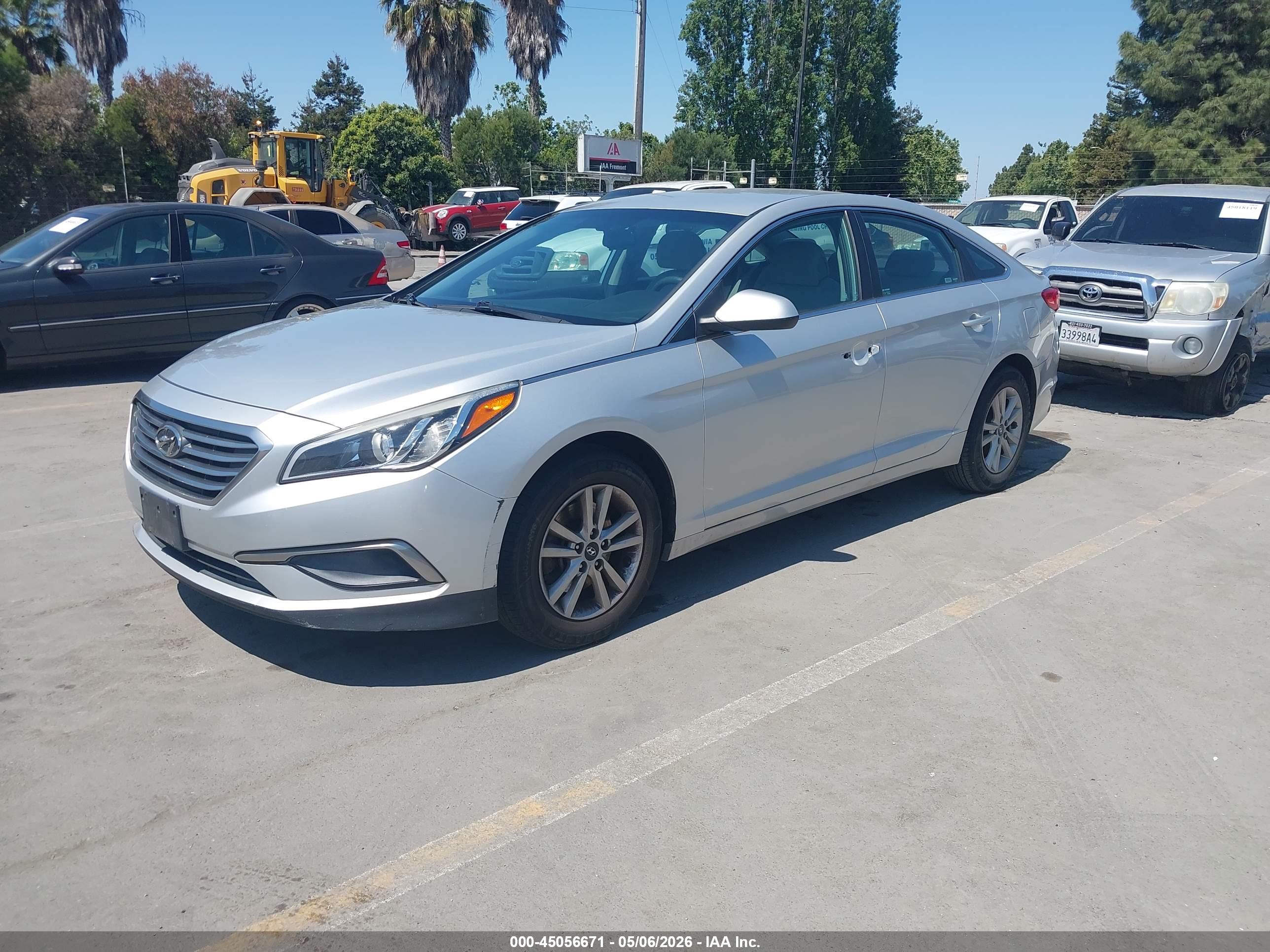 HYUNDAI SONATA image 2