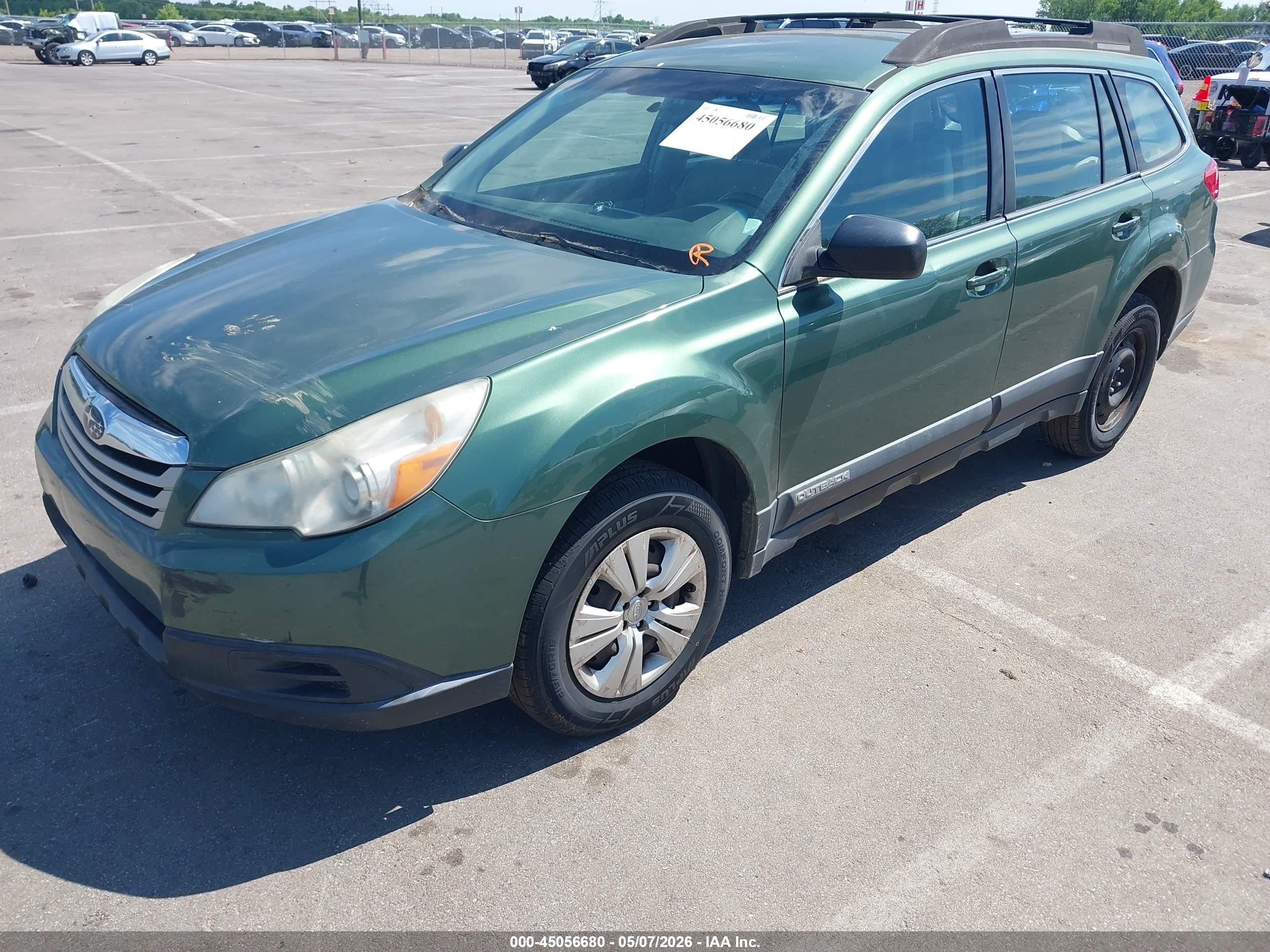 SUBARU OUTBACK image 2