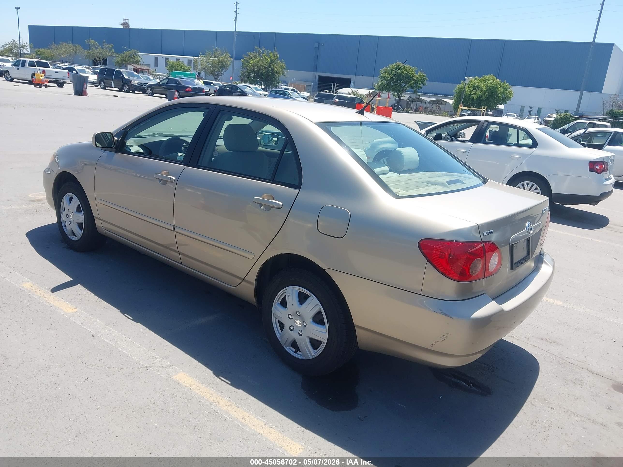 TOYOTA COROLLA image 3