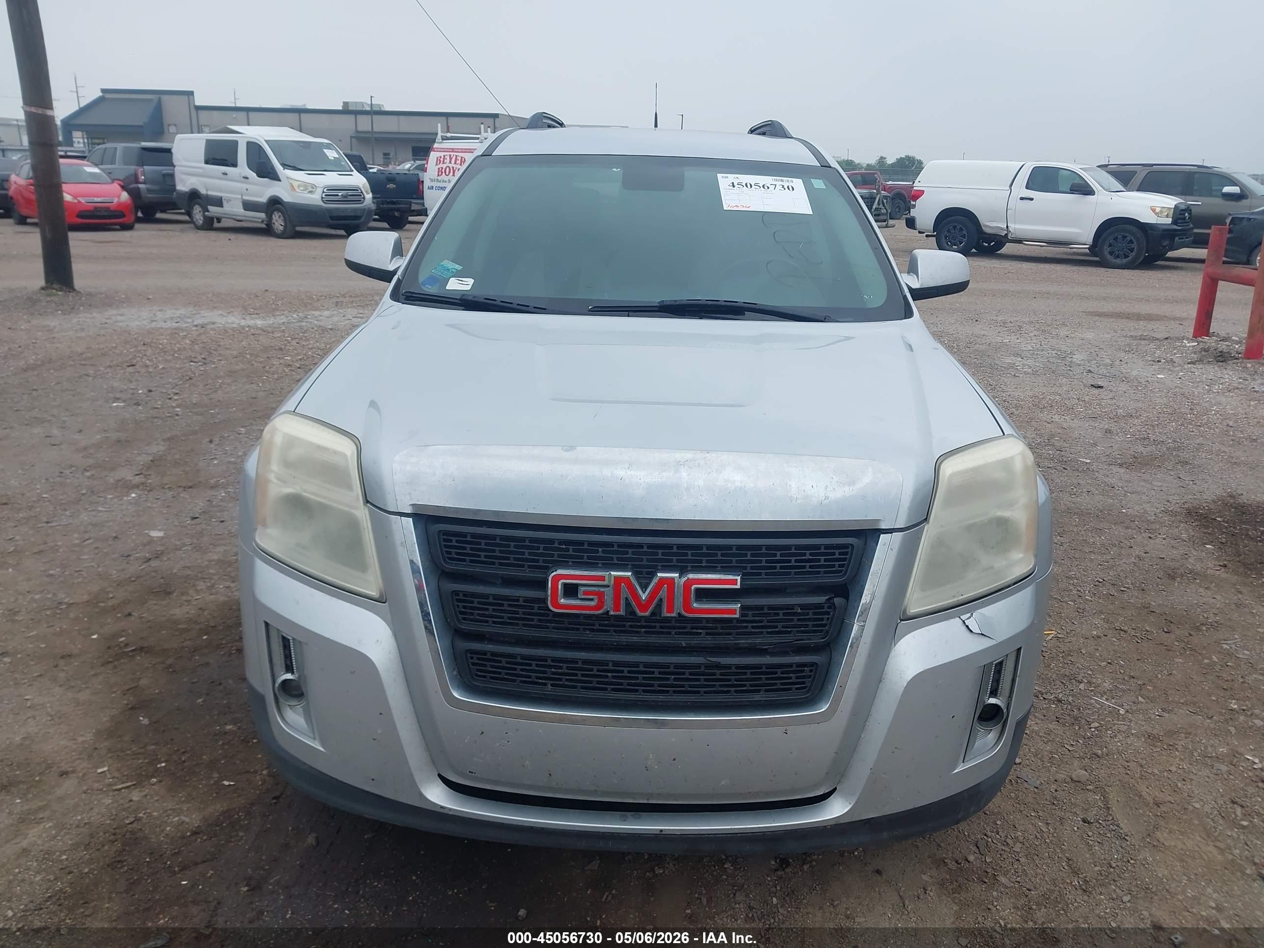 GMC TERRAIN image 6