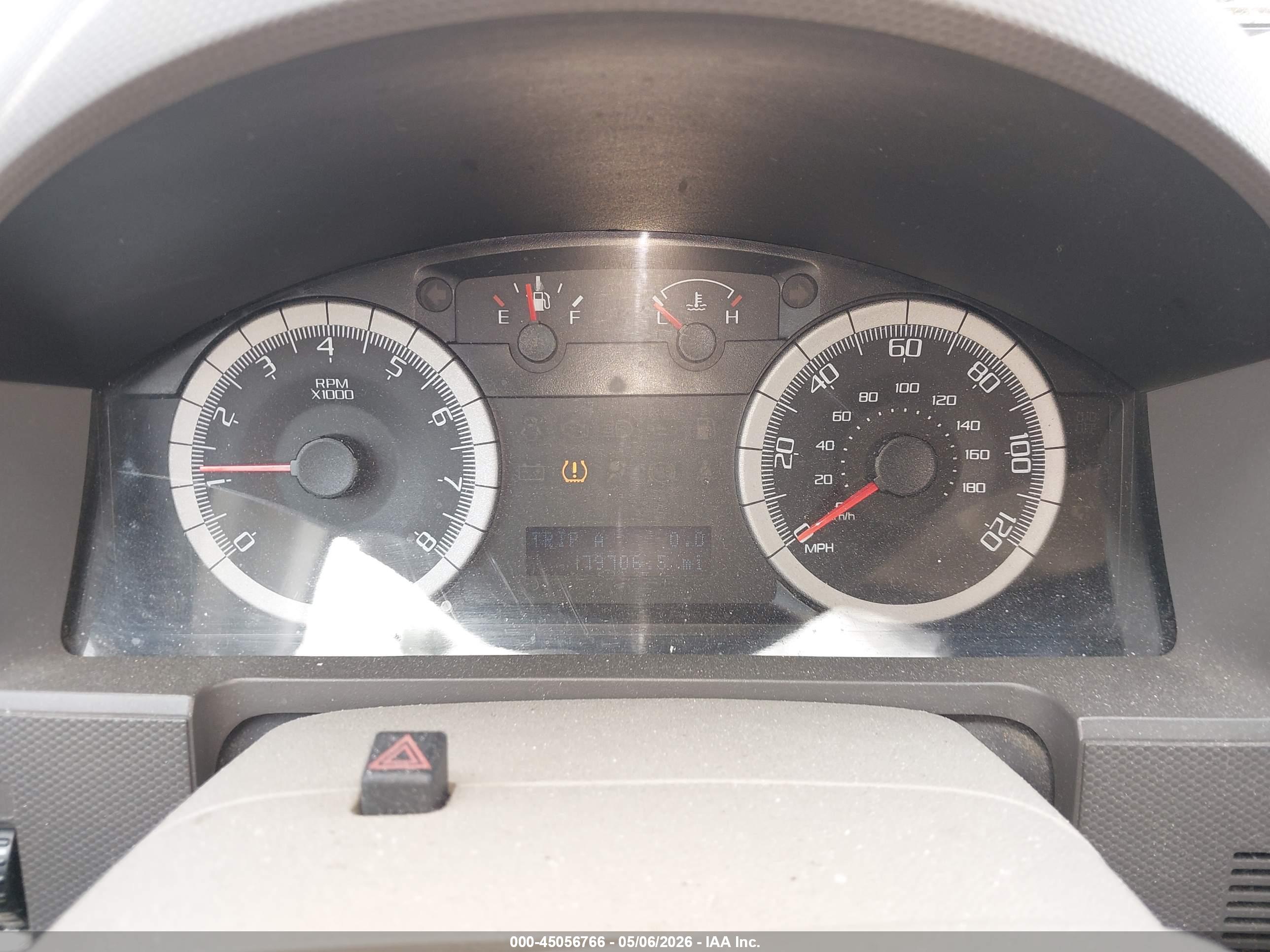 FORD ESCAPE image 7