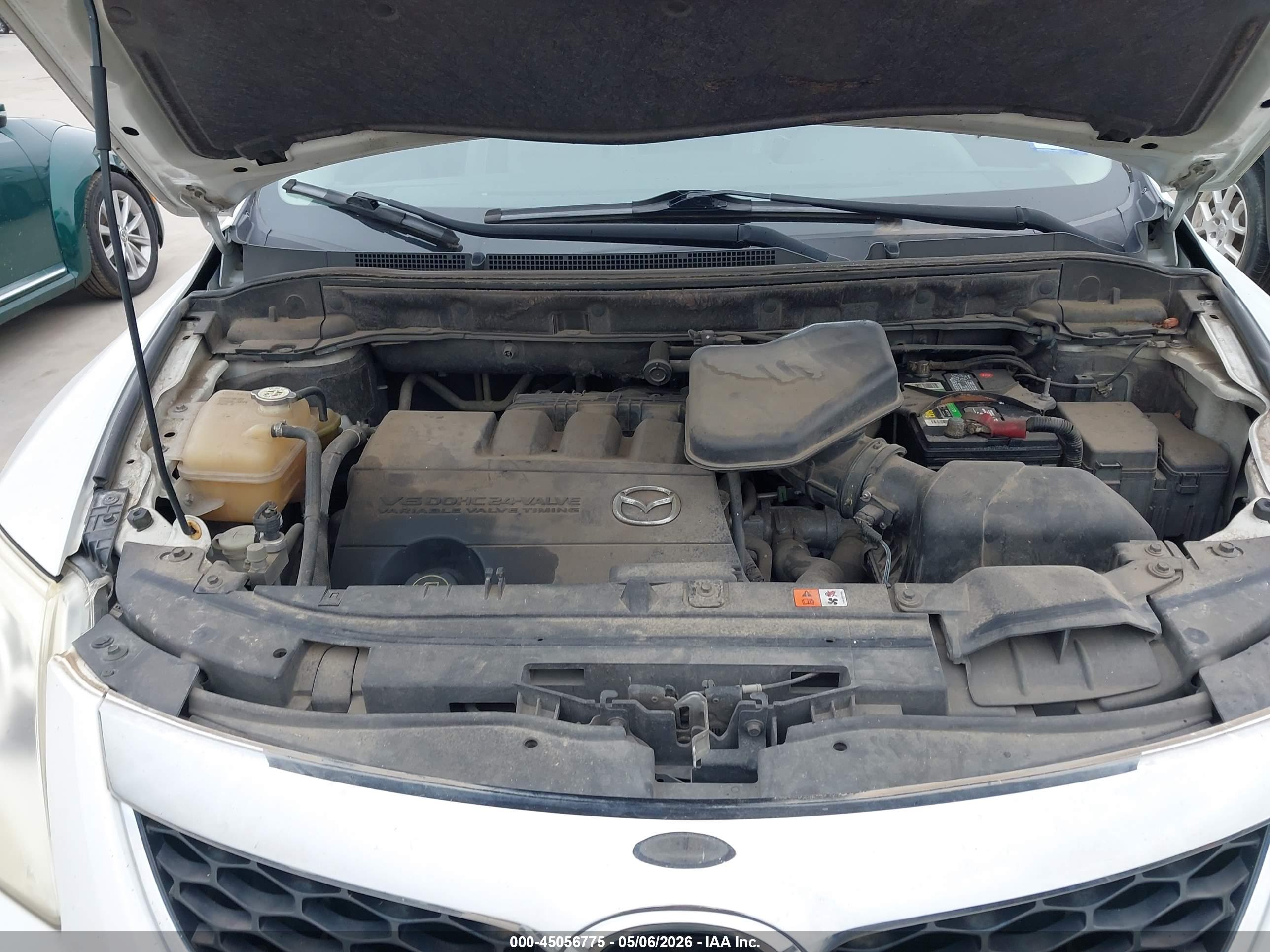 MAZDA CX-9 image 10