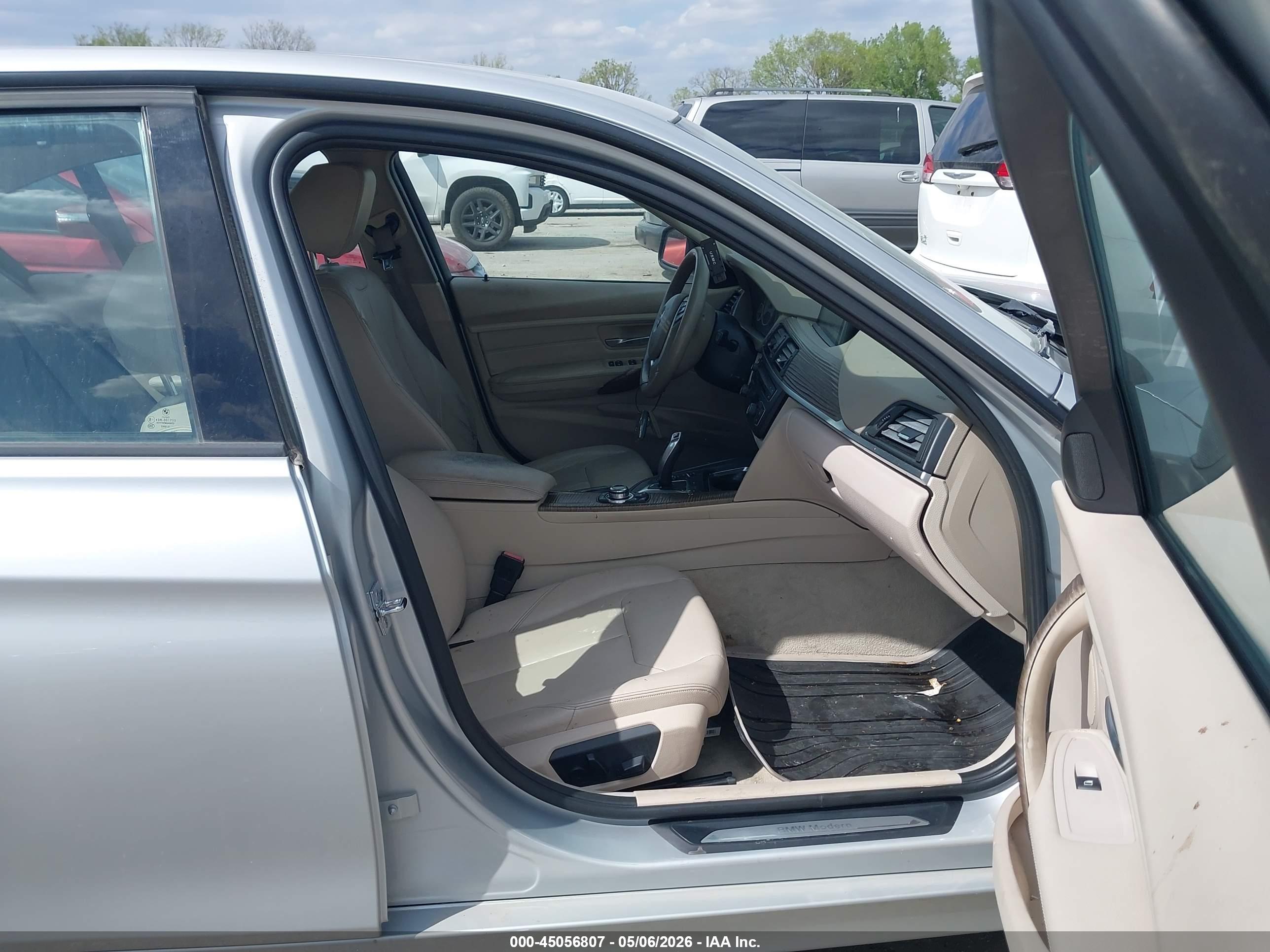 BMW 328I image 5