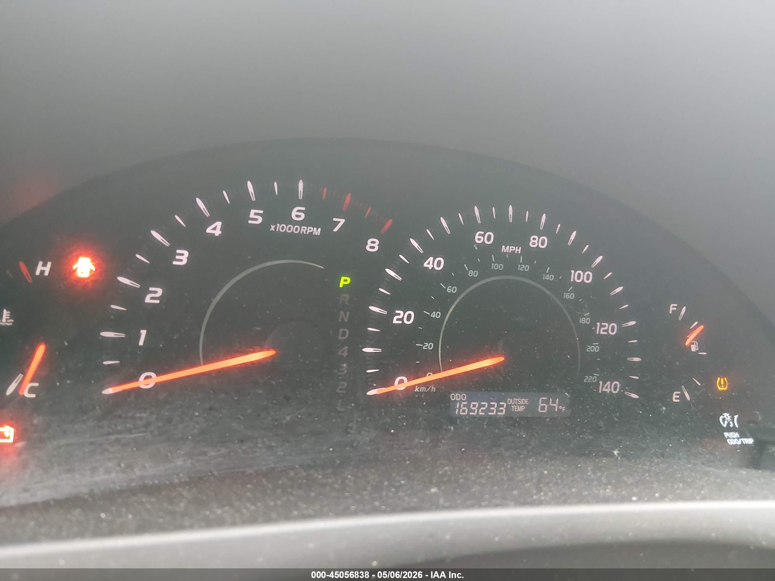 TOYOTA CAMRY image 7