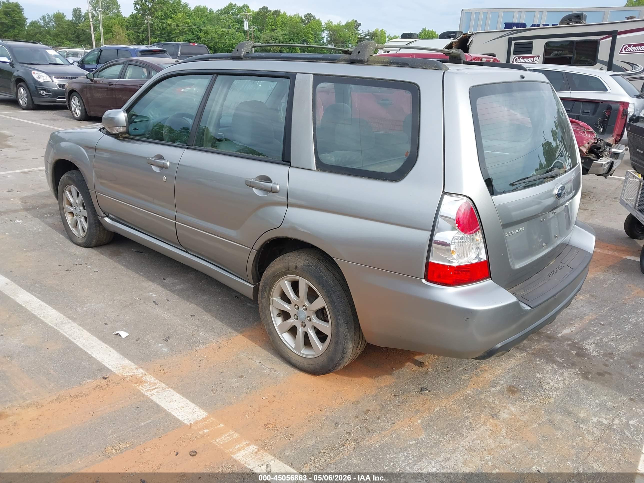 SUBARU FORESTER image 3