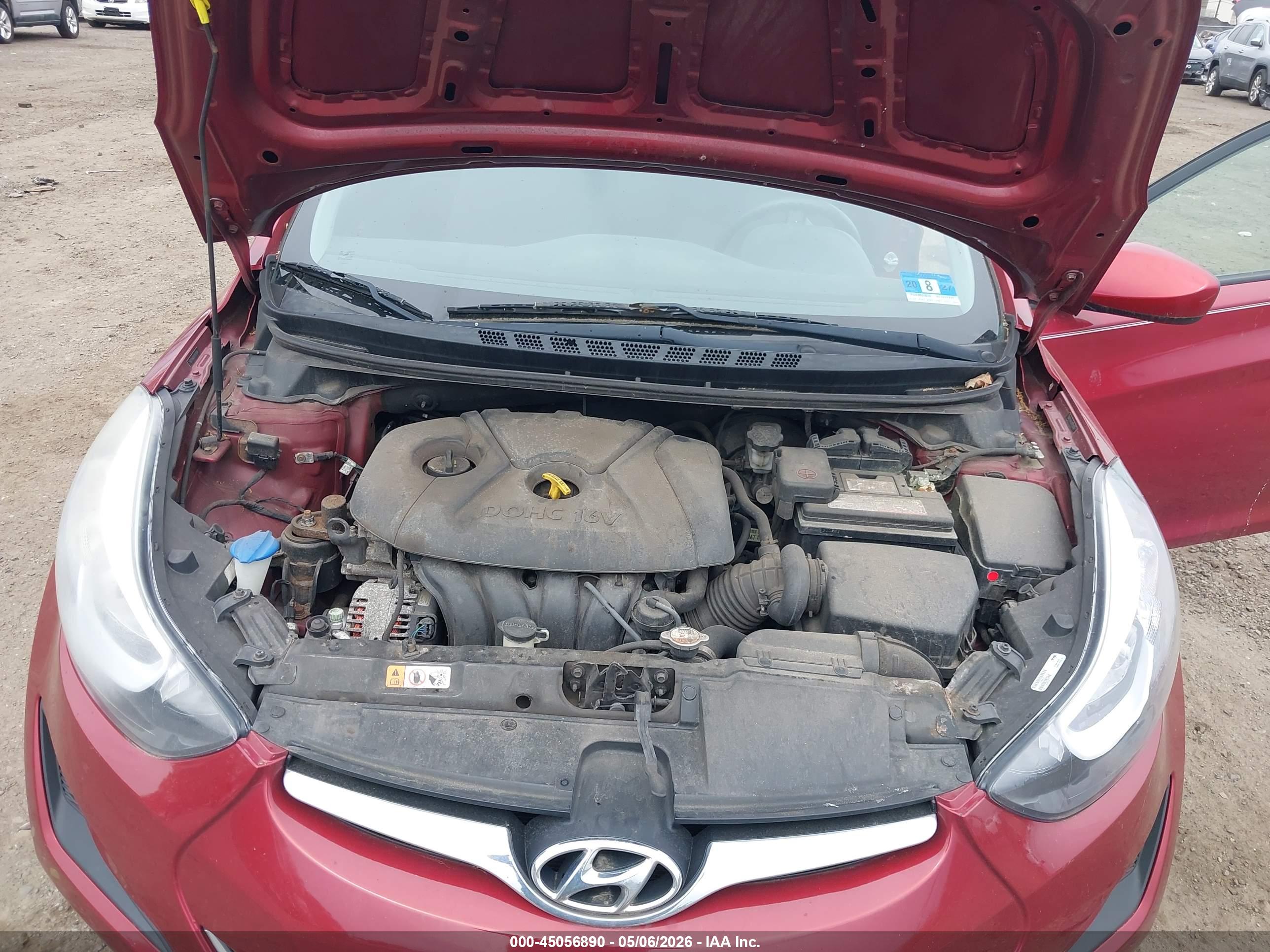 HYUNDAI ELANTRA image 10