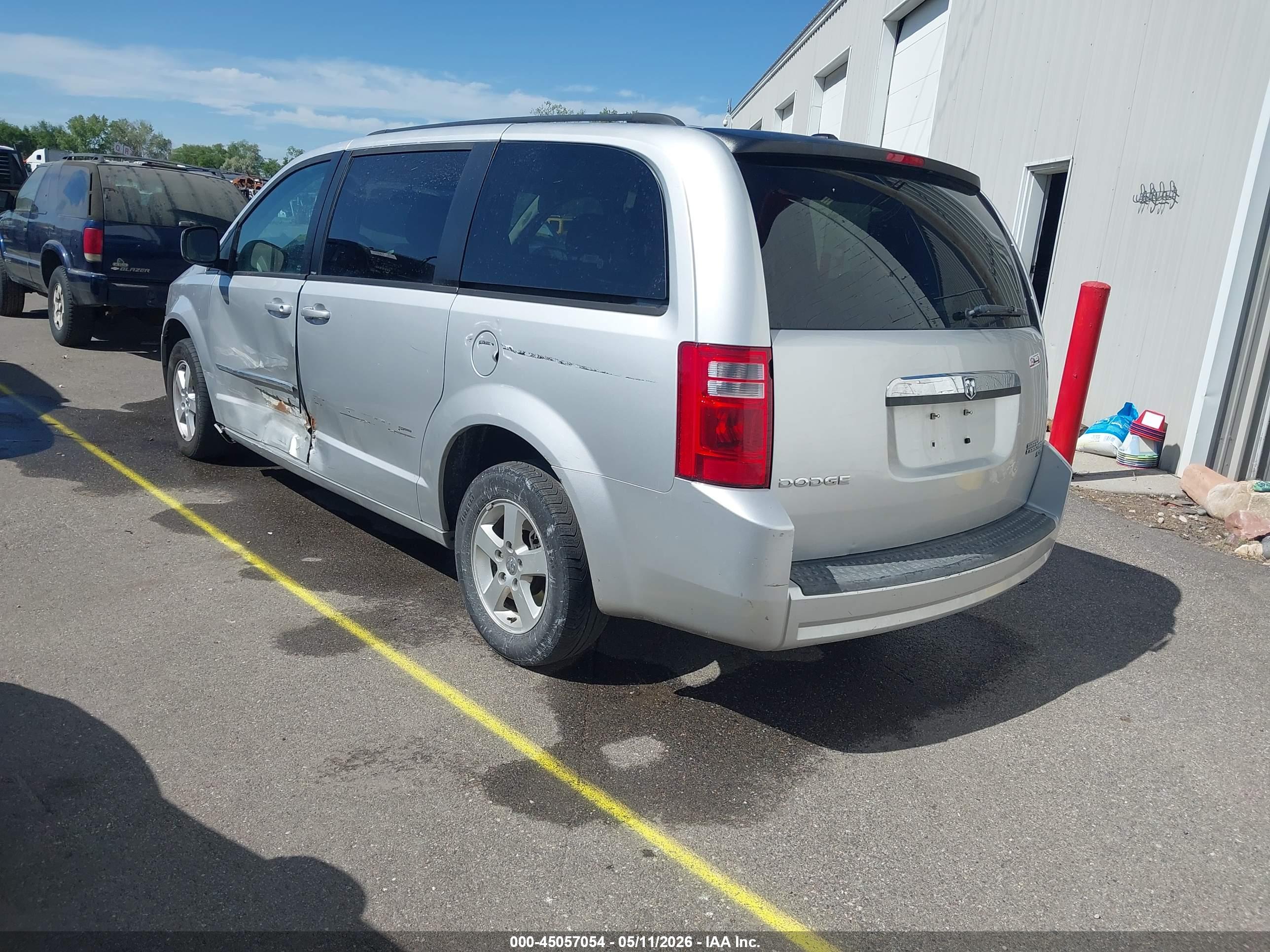 DODGE GRAND image 3