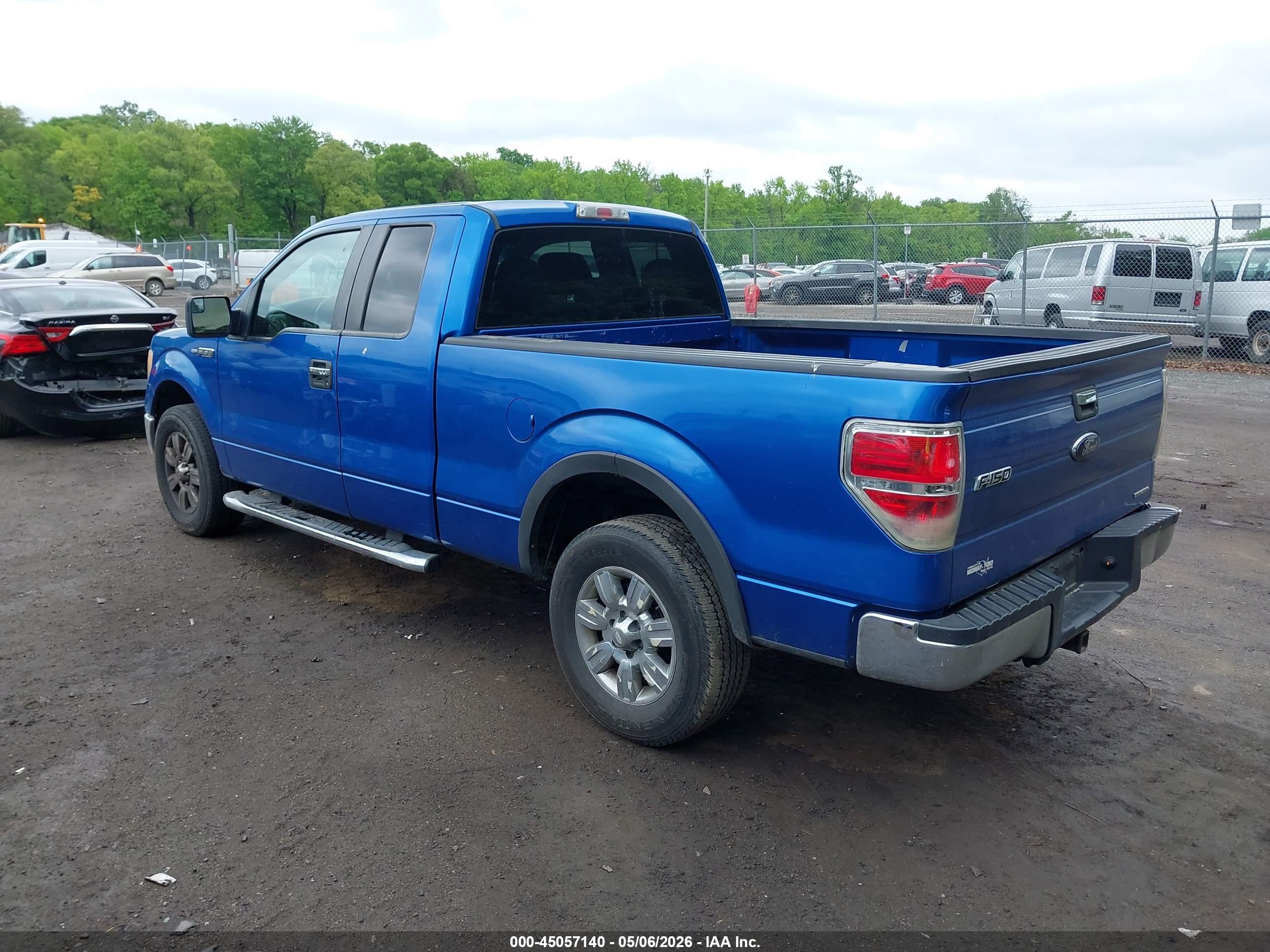 FORD F-150 image 3