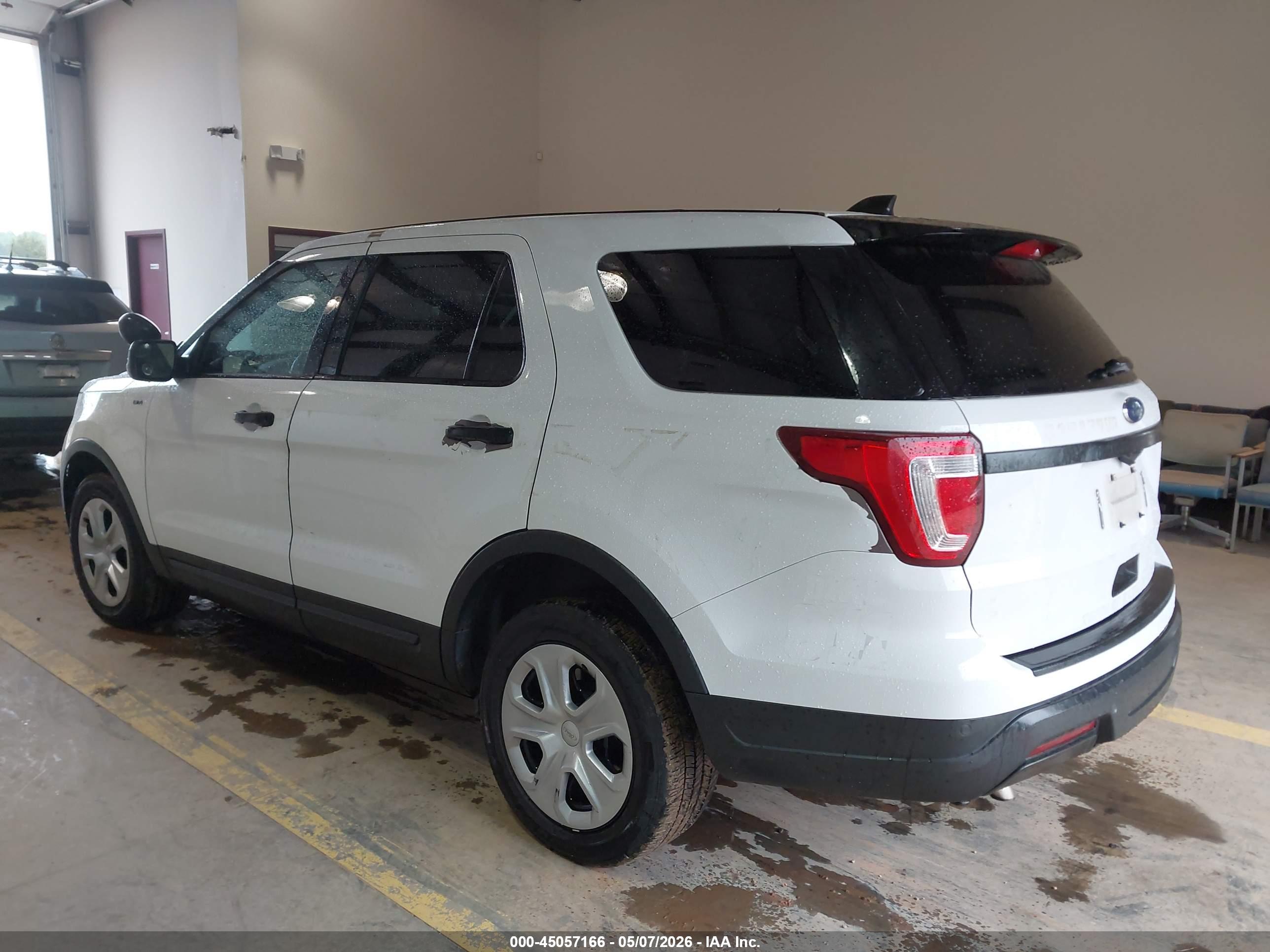 FORD POLICE image 3