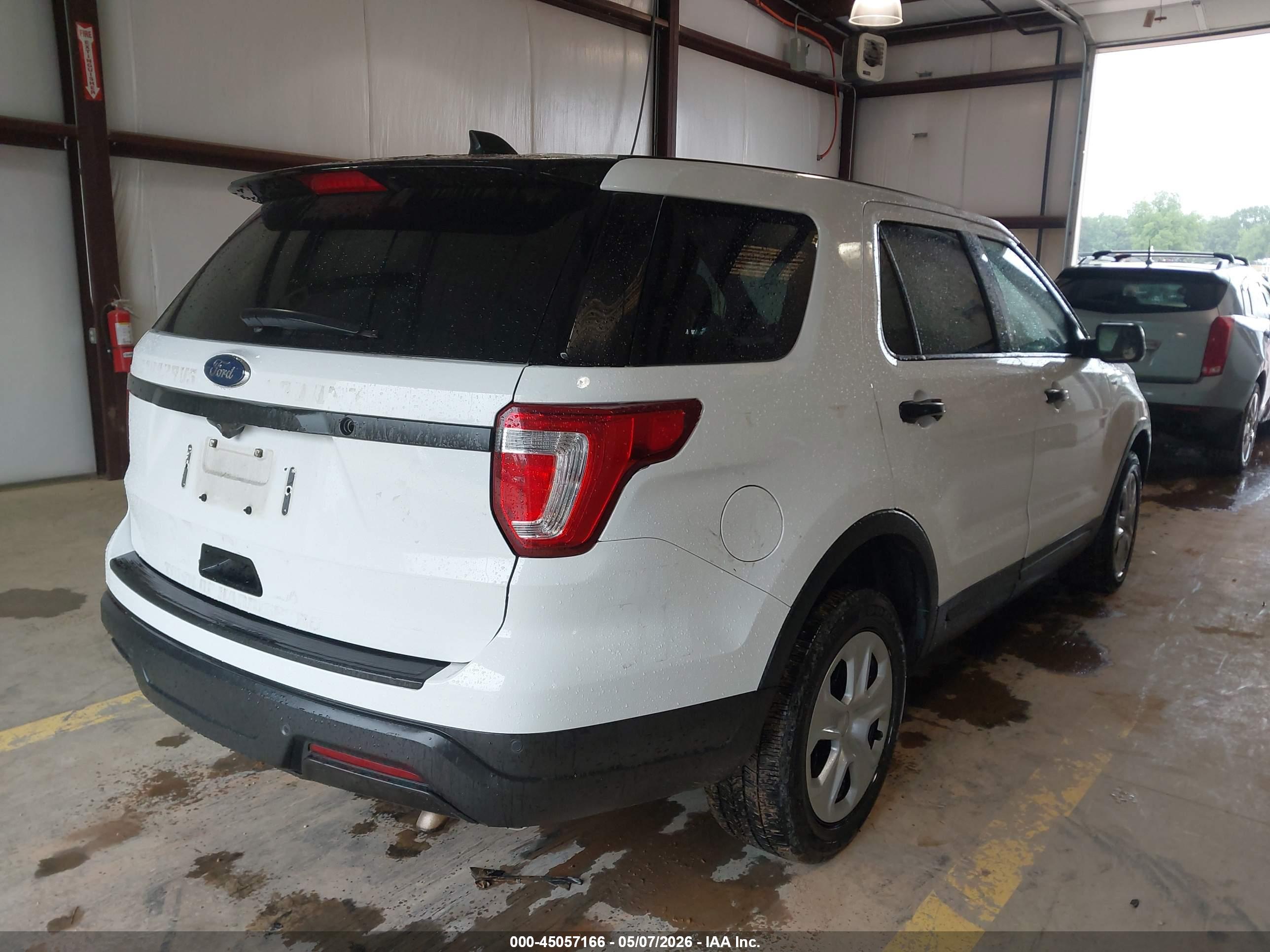 FORD POLICE image 4