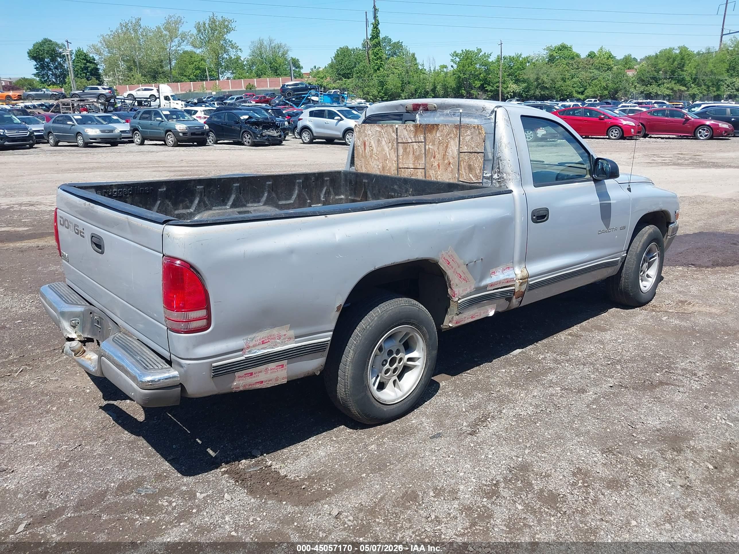 DODGE DAKOTA image 4