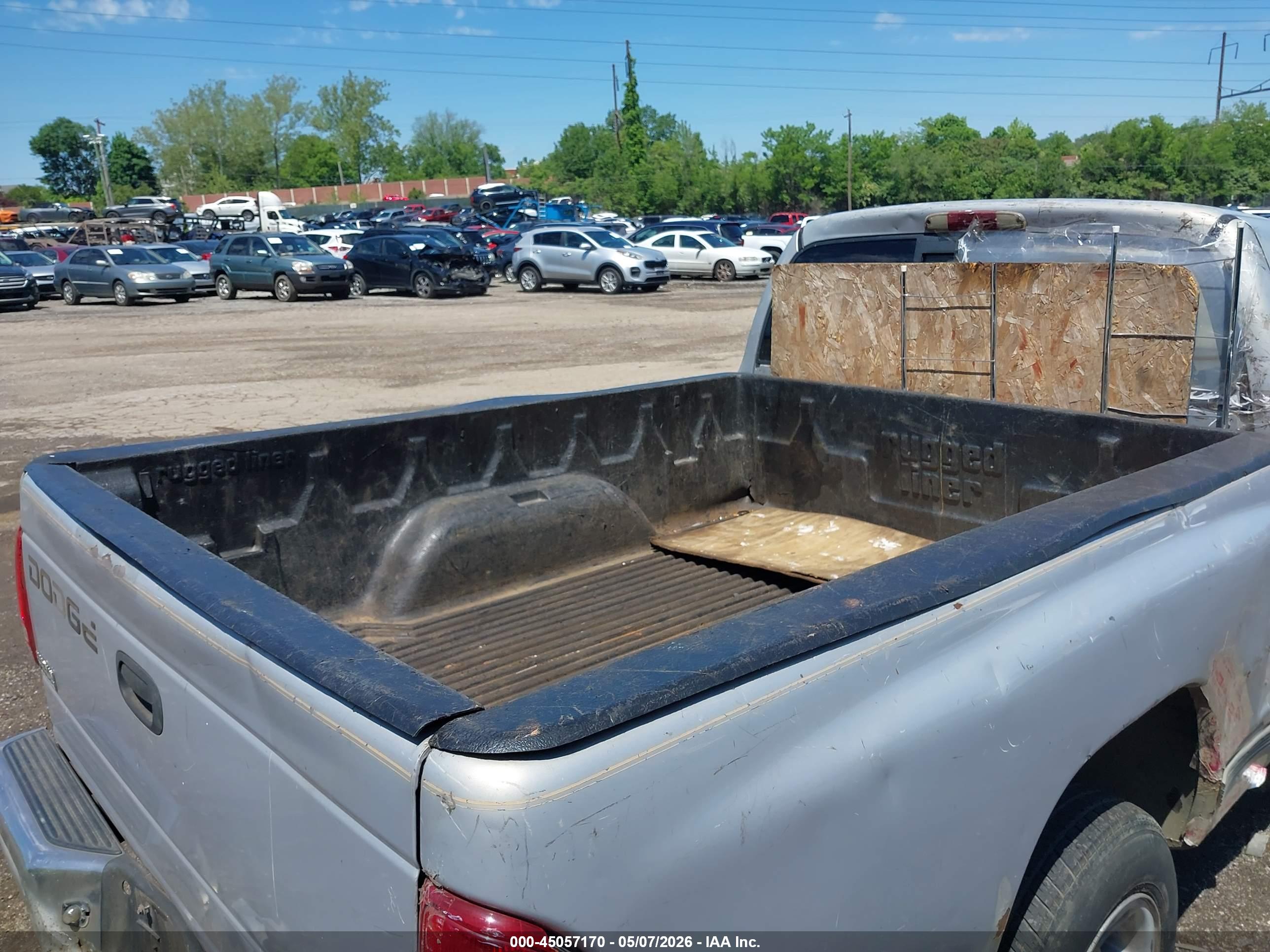 DODGE DAKOTA image 8