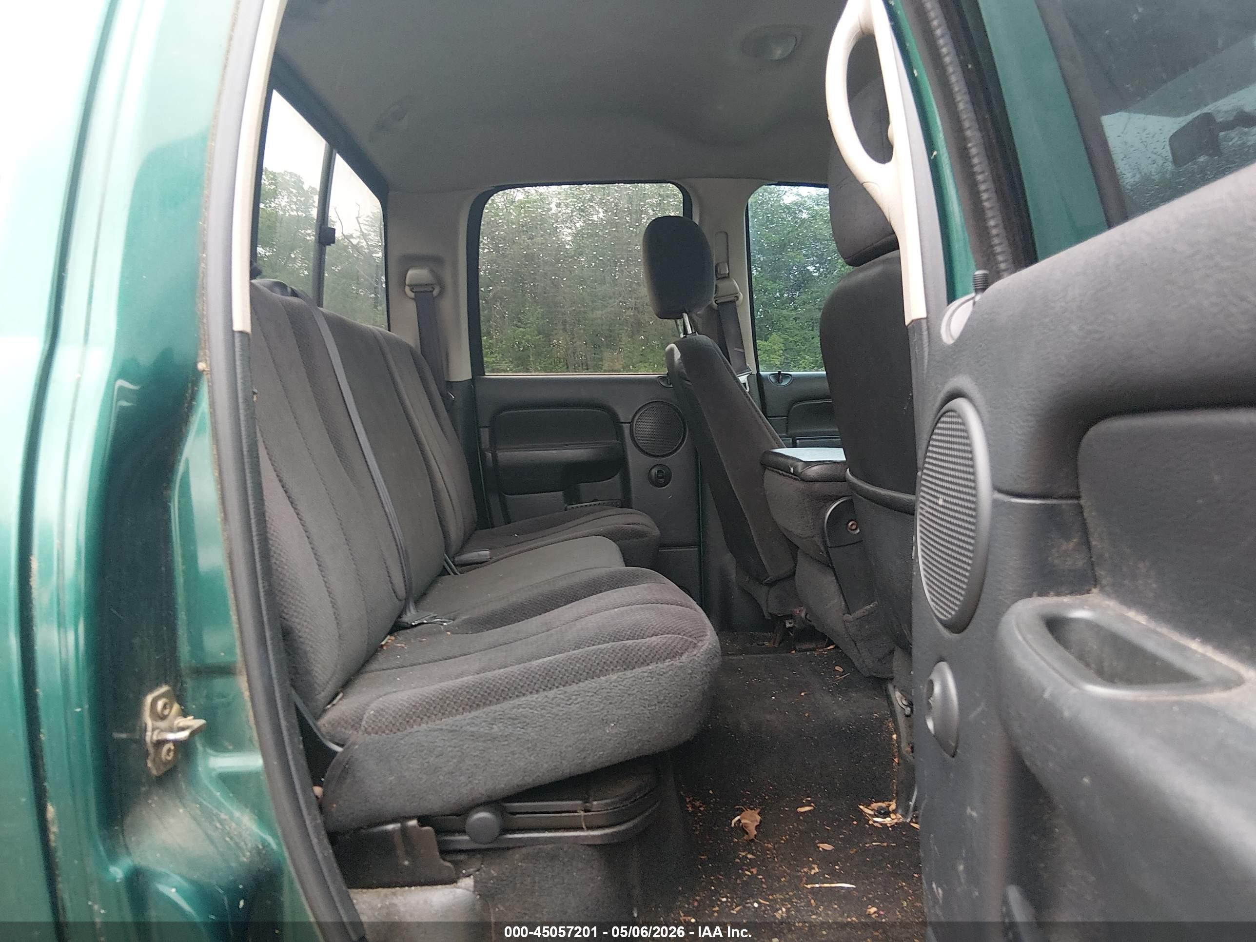 DODGE RAM image 8