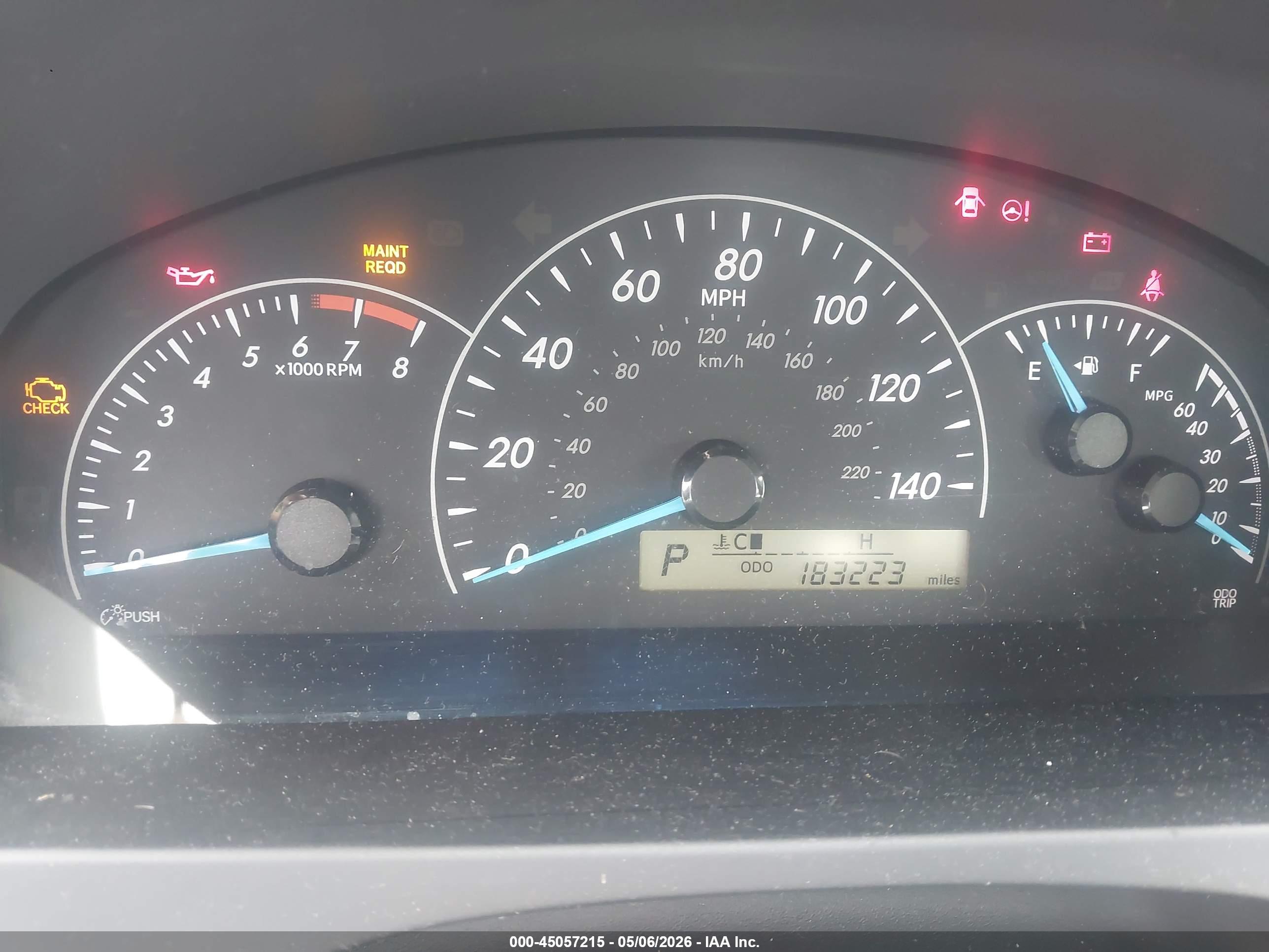 TOYOTA CAMRY image 7