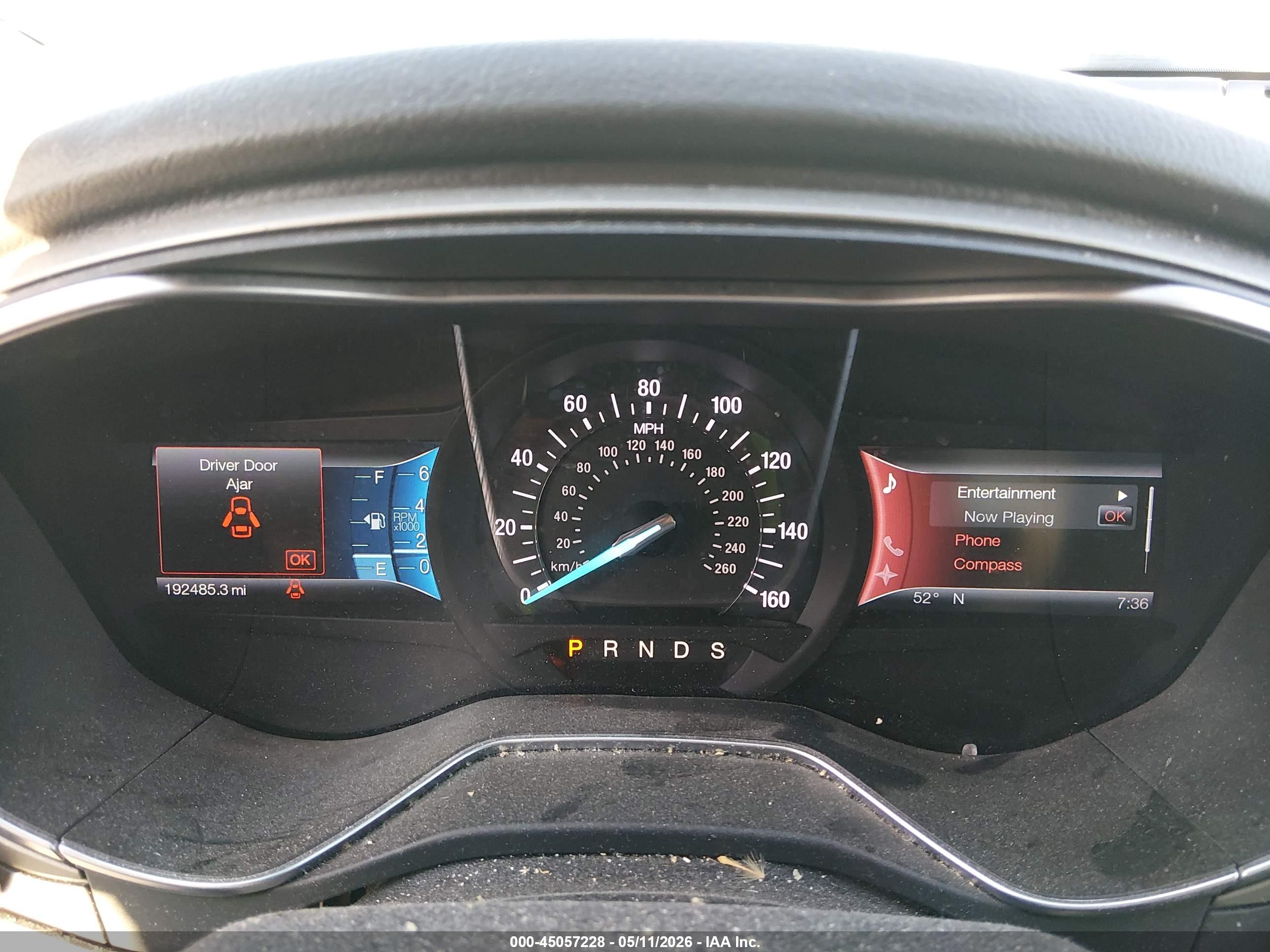FORD FUSION image 7