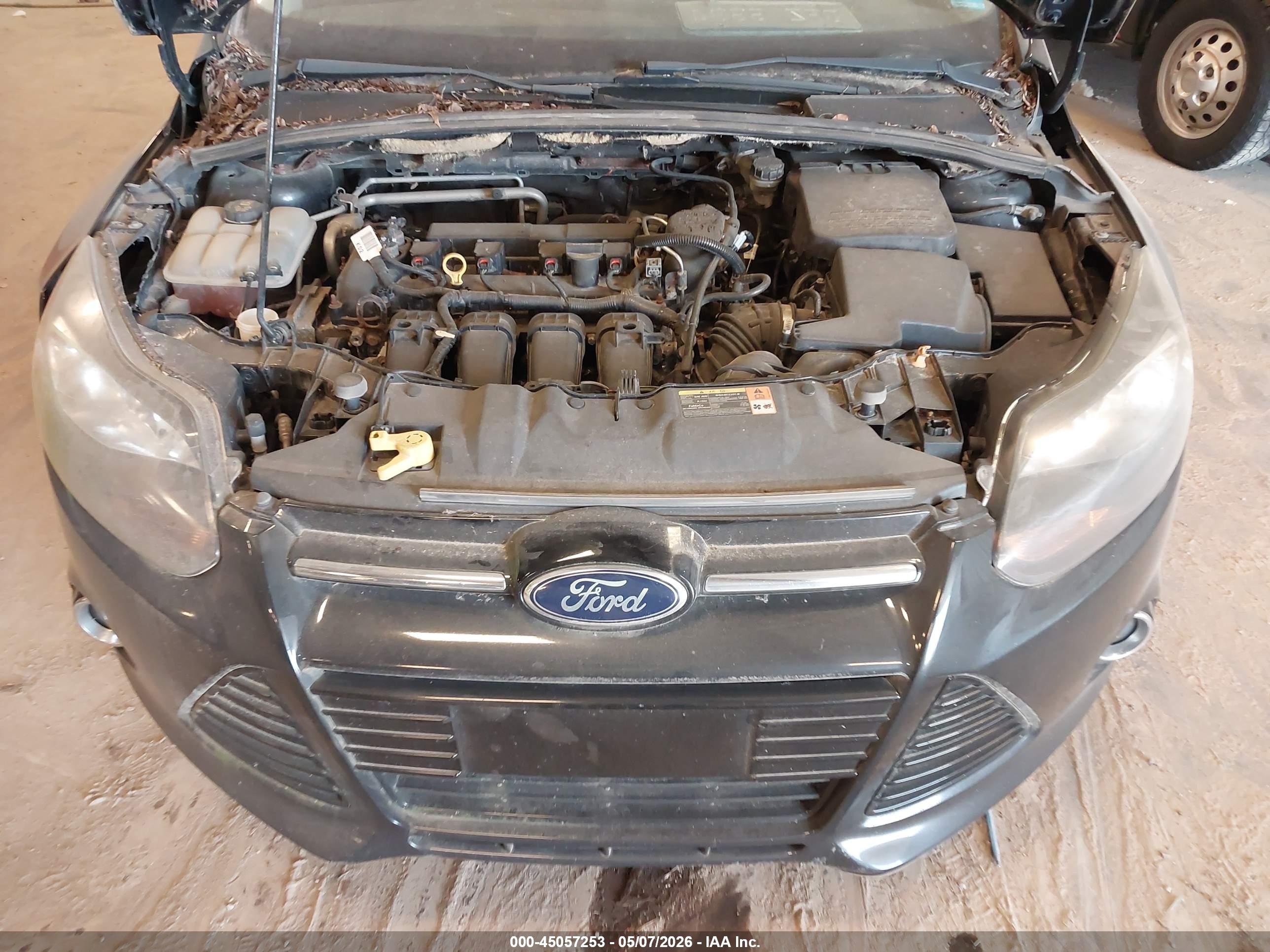 FORD FOCUS image 10