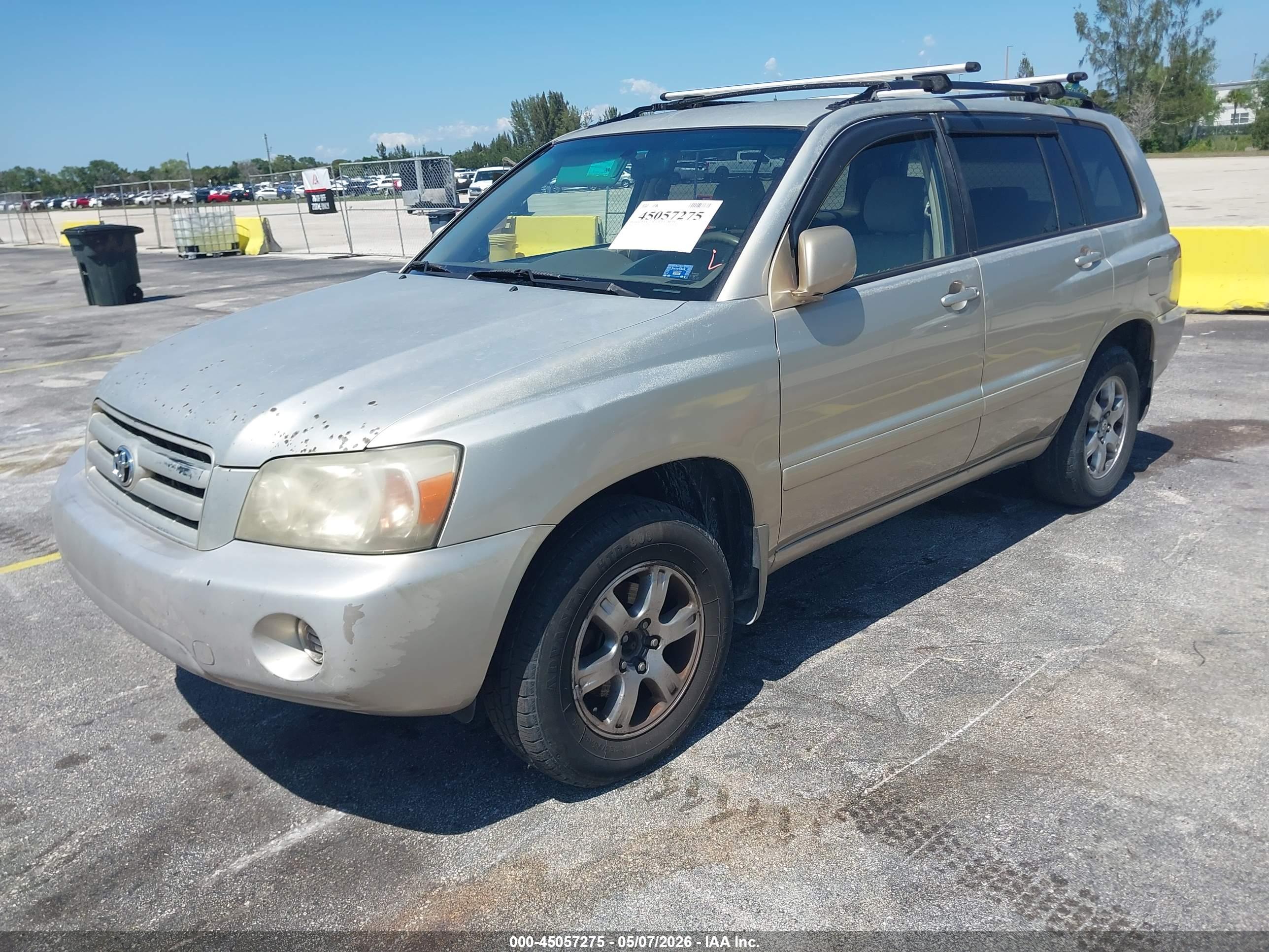 TOYOTA HIGHLANDER image 2