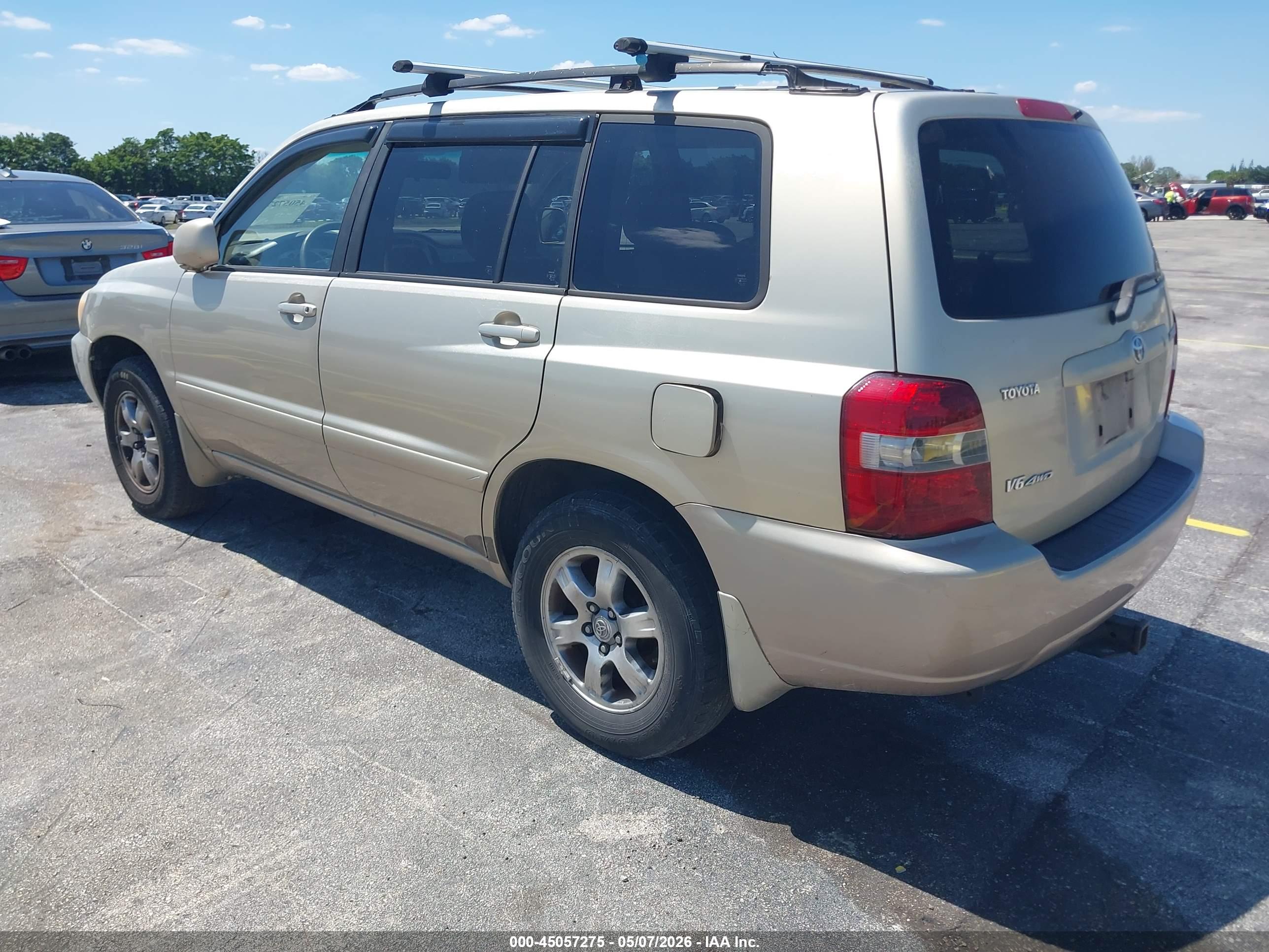 TOYOTA HIGHLANDER image 3