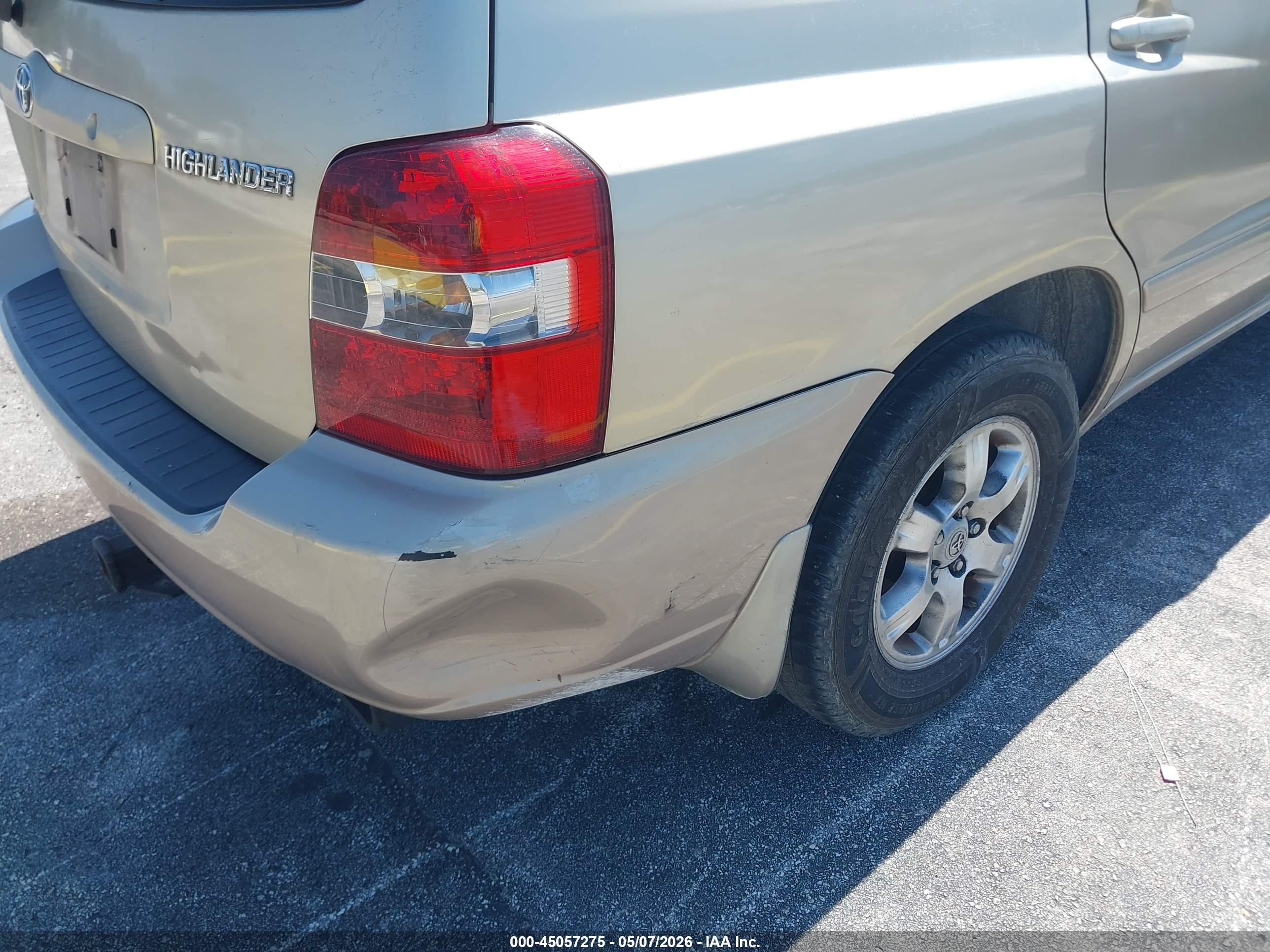 TOYOTA HIGHLANDER image 6