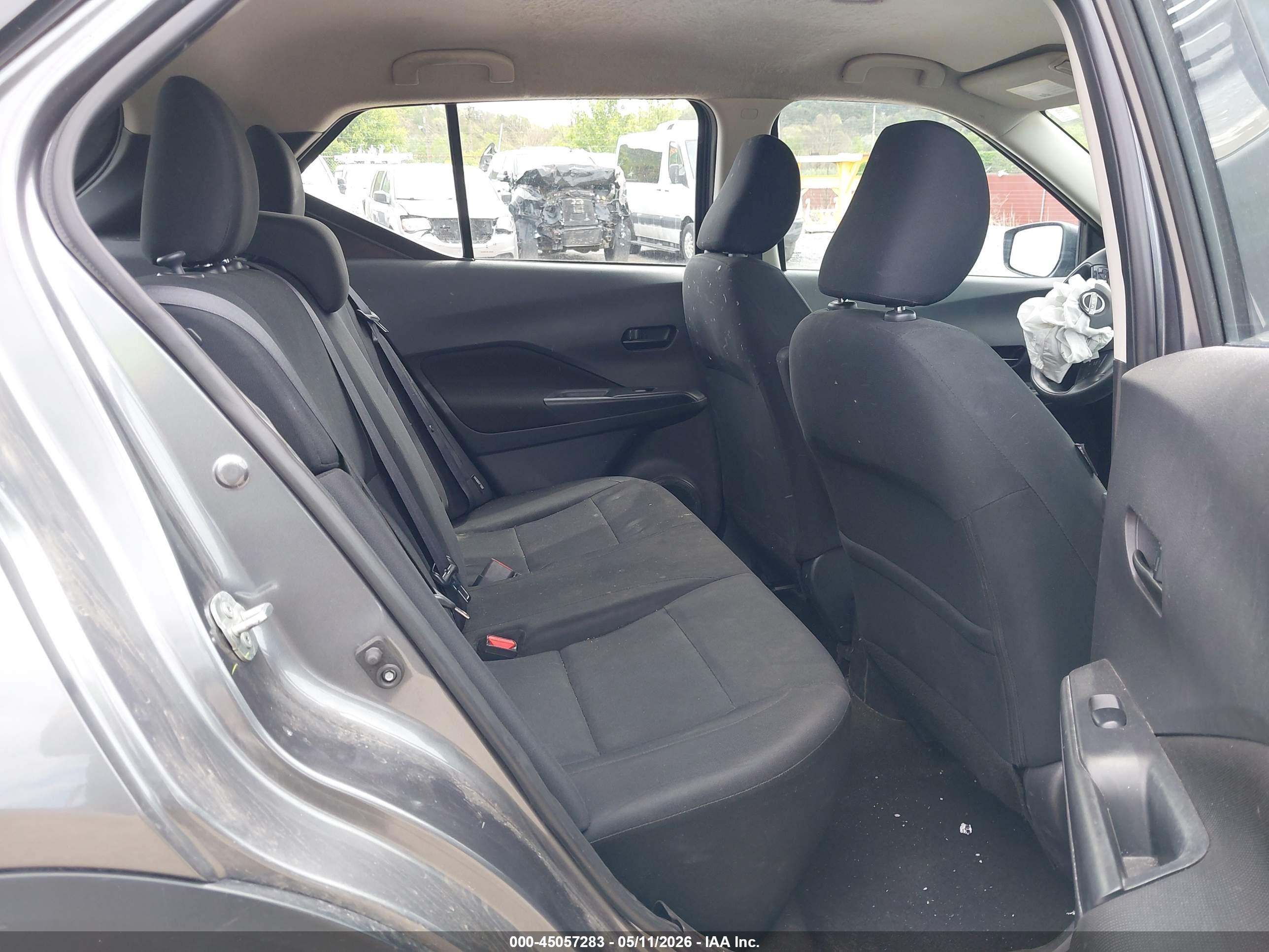 NISSAN KICKS image 8