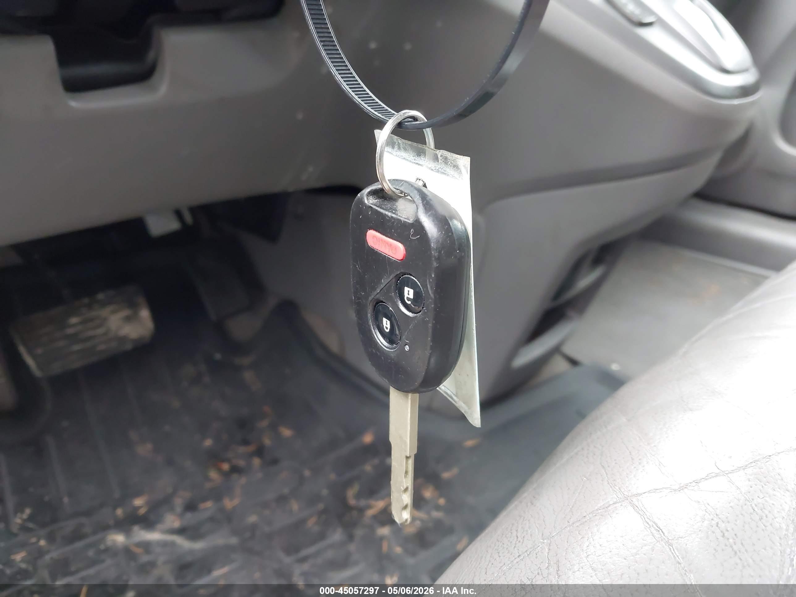 HONDA CR-V image 11