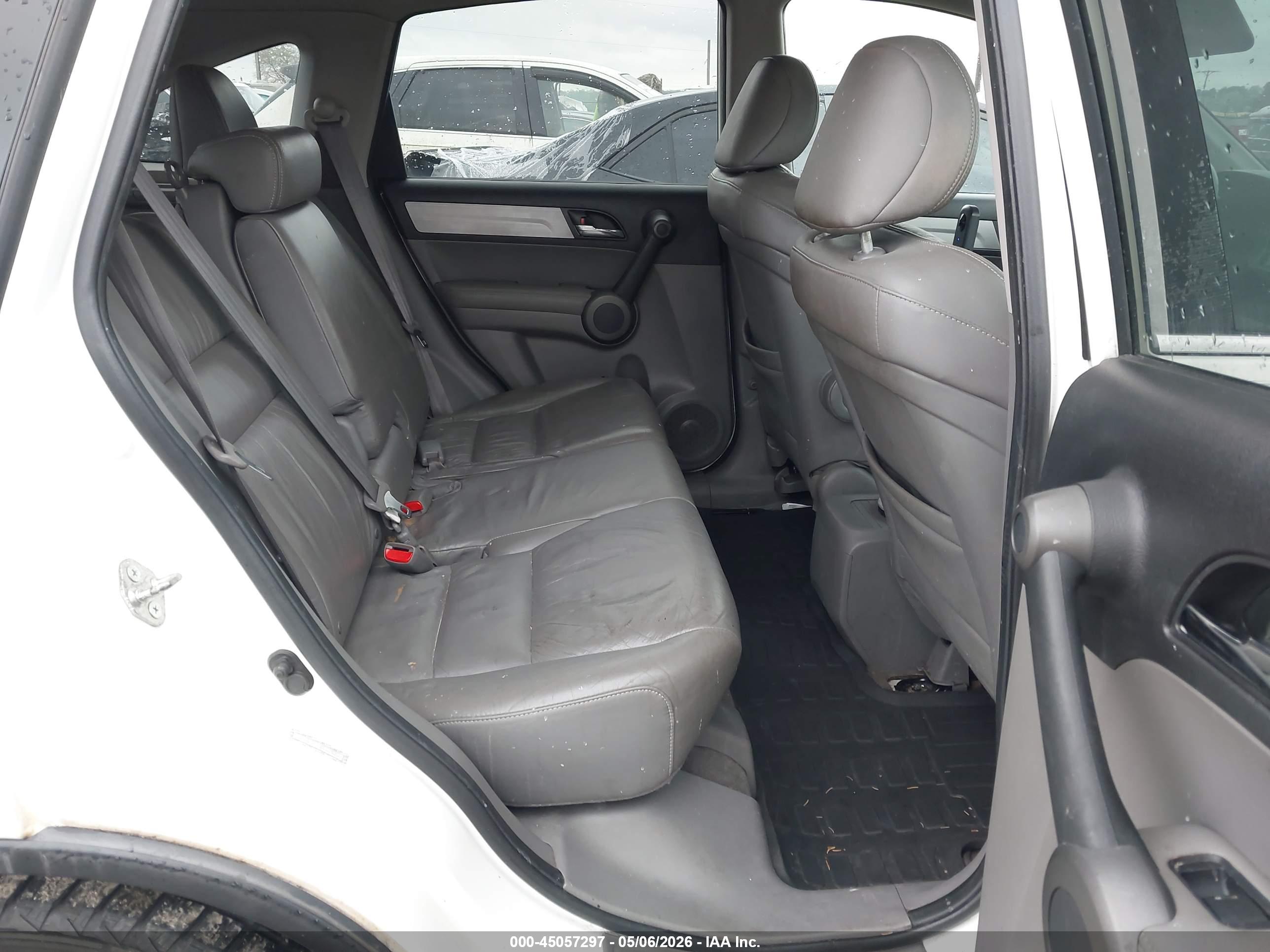 HONDA CR-V image 8