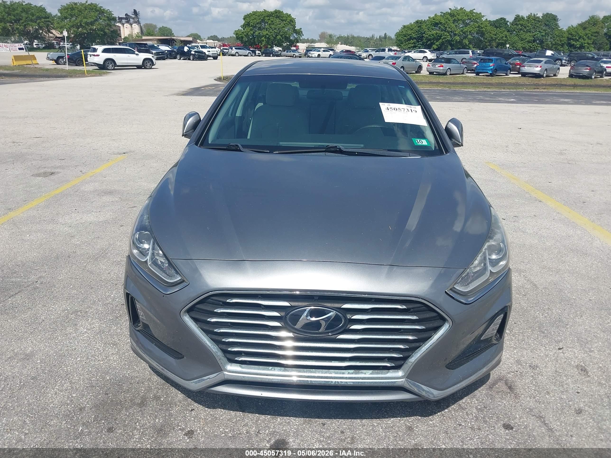 HYUNDAI SONATA image 6